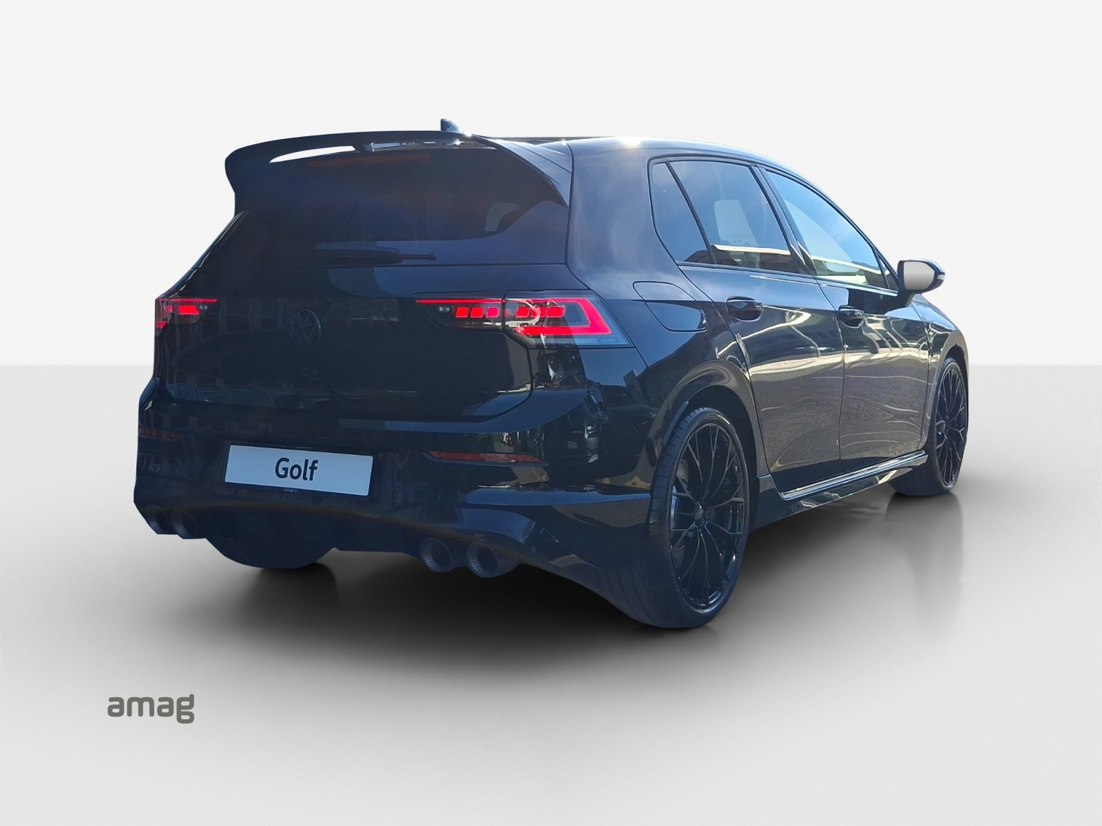 VW Golf 2.0 TSI R DSG 4 Motion-image-4