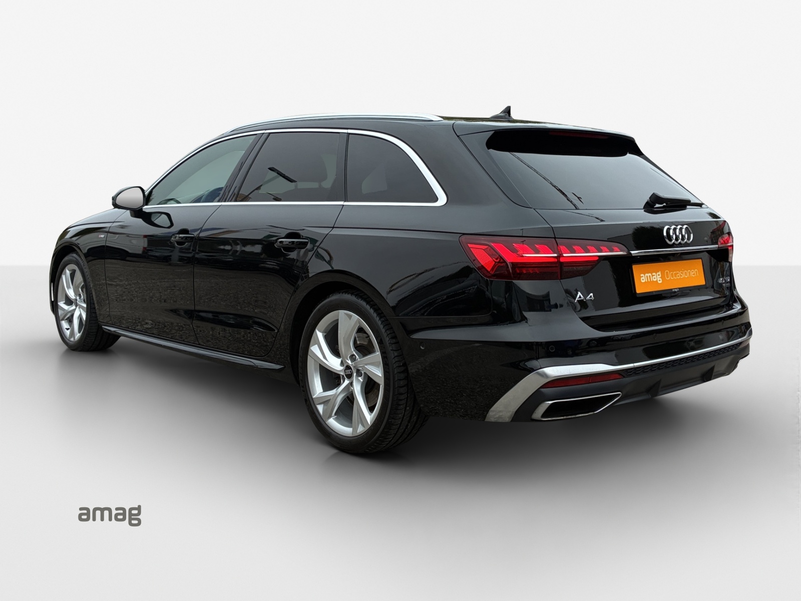 AUDI A4 Avant 40 TDI S line Attraction quattro S-tronic-showroom-element-2