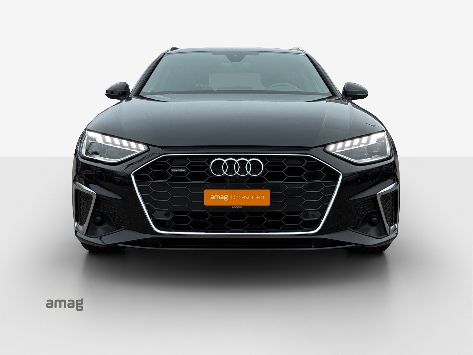 AUDI A4 Avant 40 TDI S line Attraction quattro S-tronic-image-6