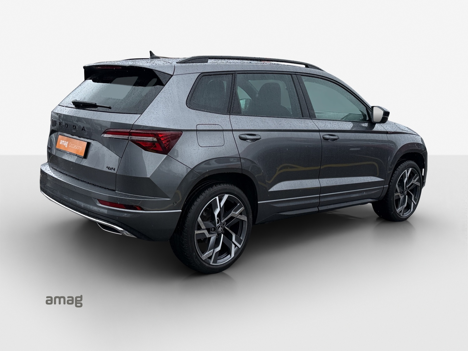 SKODA Karoq 2.0 TSI SportLine 4x4 DSG-image-4