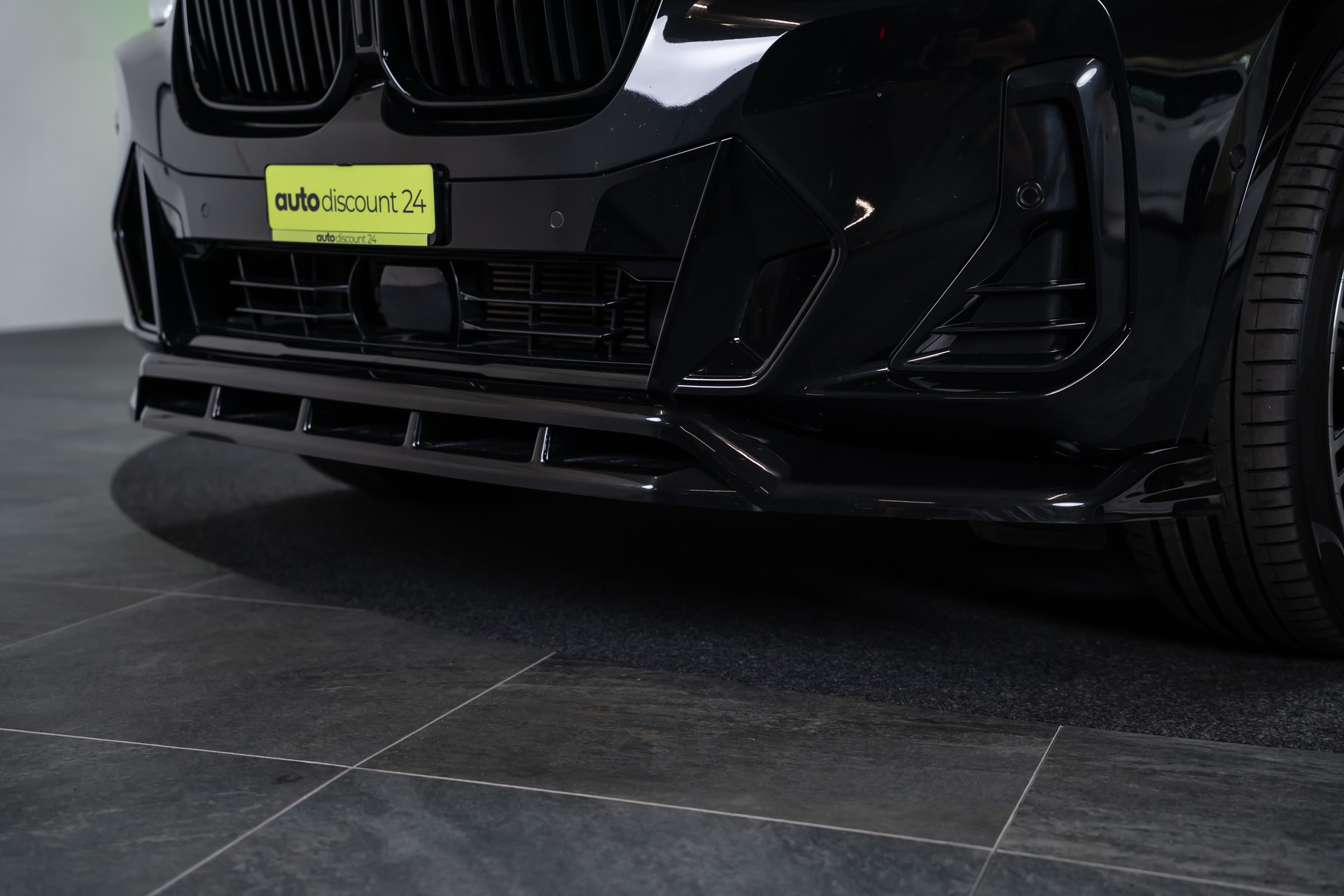 BMW X3 M40i / CH-Fahrzeug / Panorama / HedaUp / el.Sitze-image-9