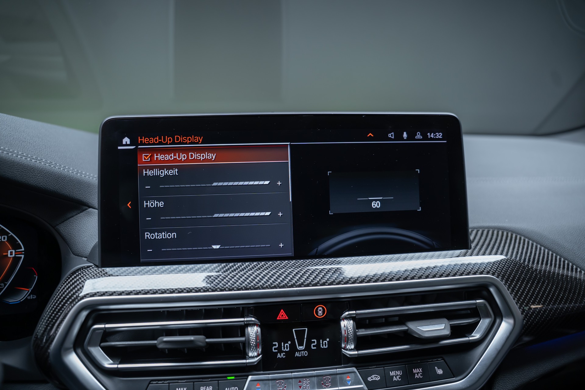 BMW X3 M40i / CH-Fahrzeug / Panorama / HedaUp / el.Sitze-image-30