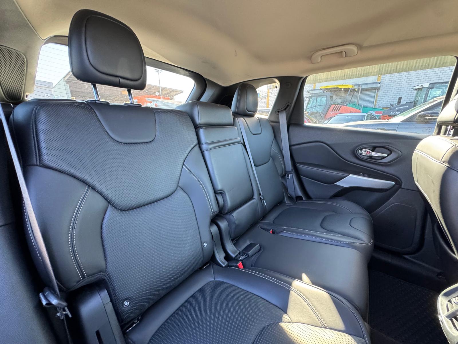 JEEP Cherokee 2.2TD Limited AWD 9ATX-image-10