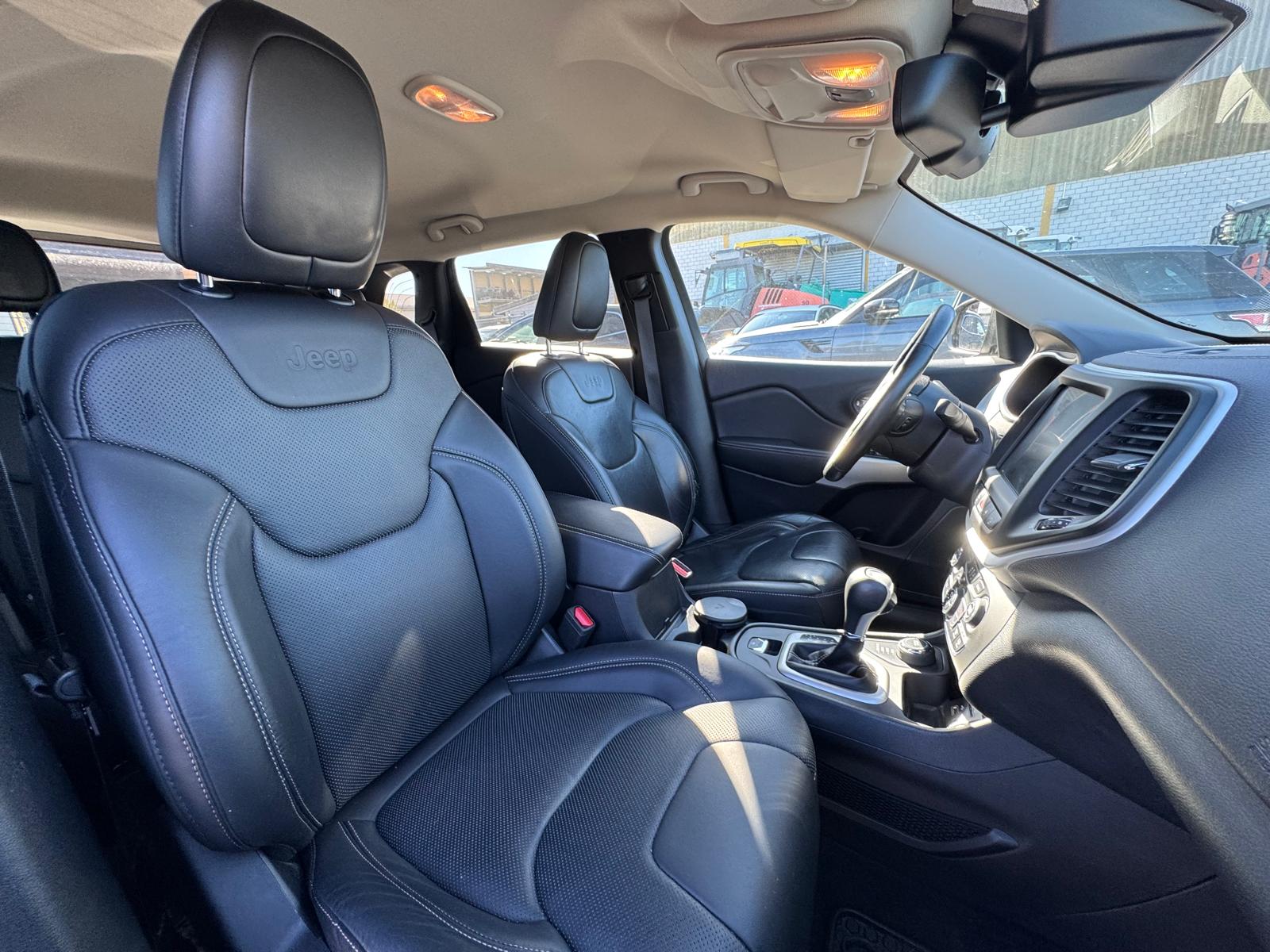 JEEP Cherokee 2.2TD Limited AWD 9ATX-image-9