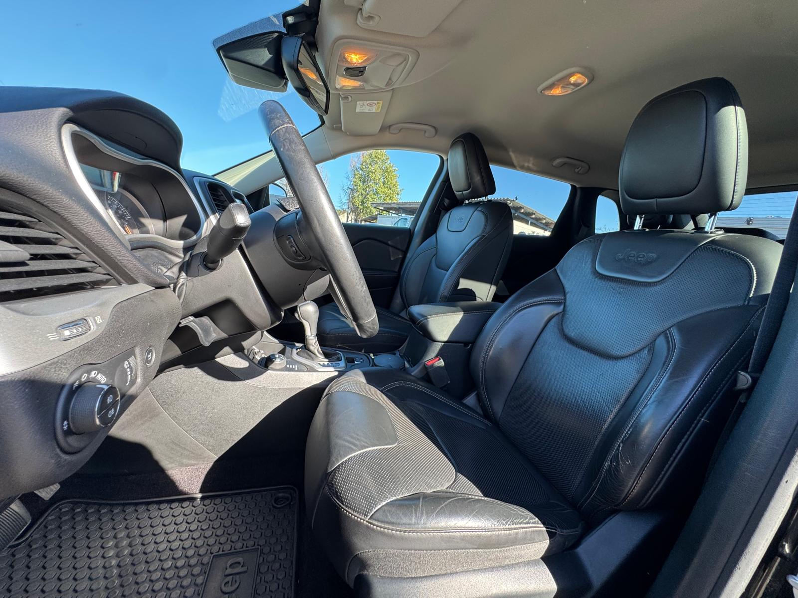 JEEP Cherokee 2.2TD Limited AWD 9ATX-image-8