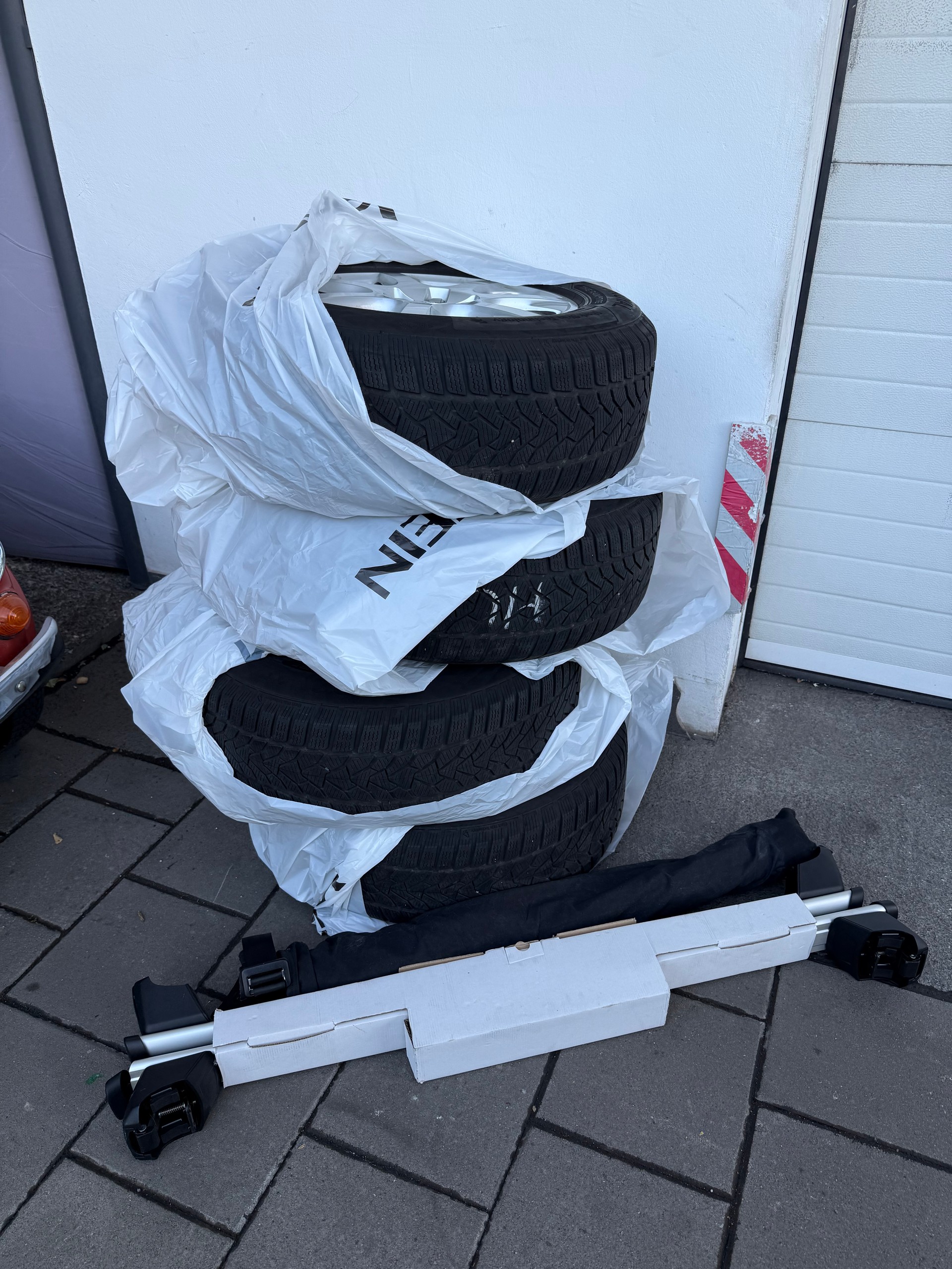 AUDI Q5 2.0 TDI-image-24