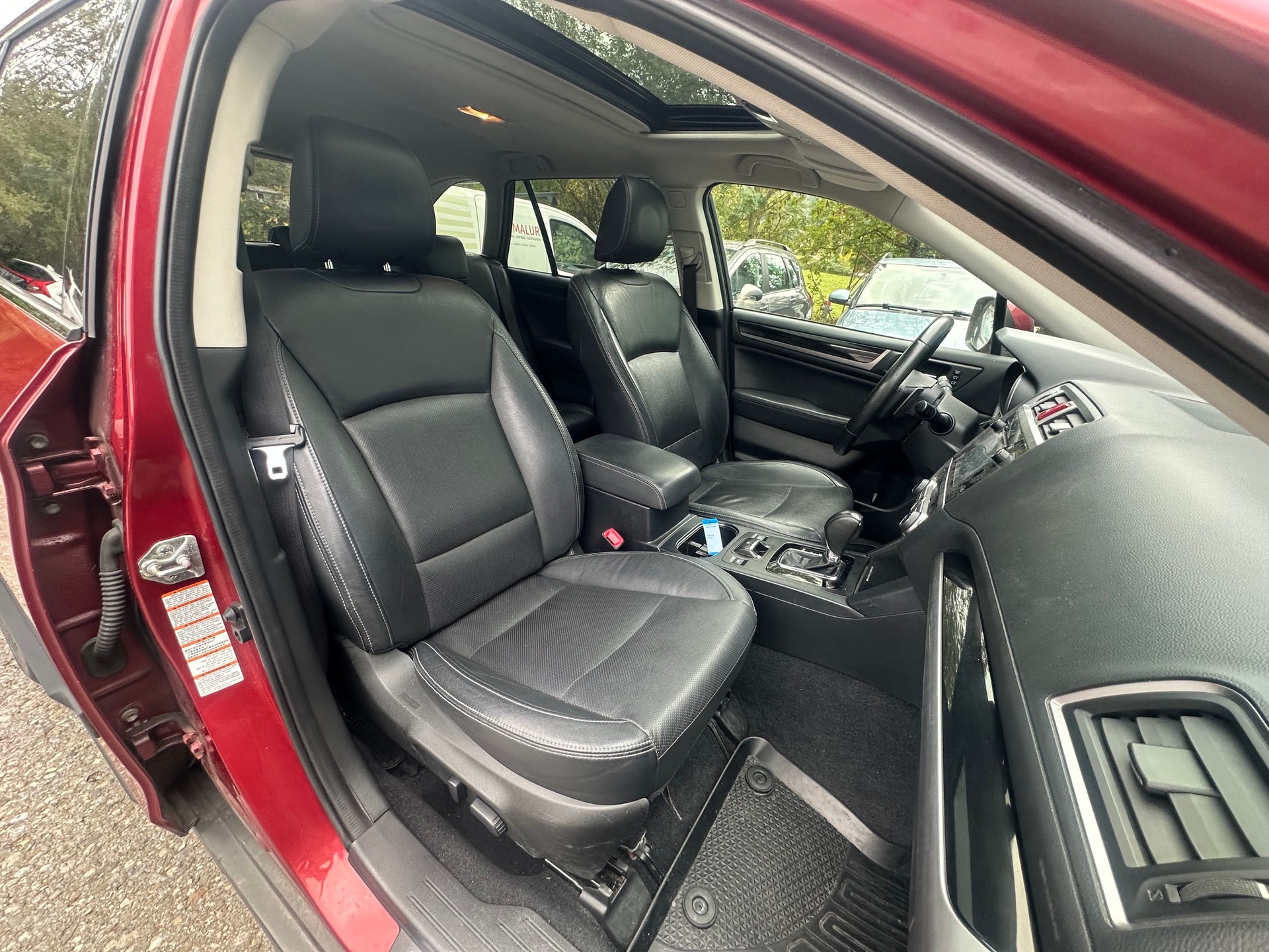 SUBARU Outback 2.0D Luxury AWD Lineartronic-image-8