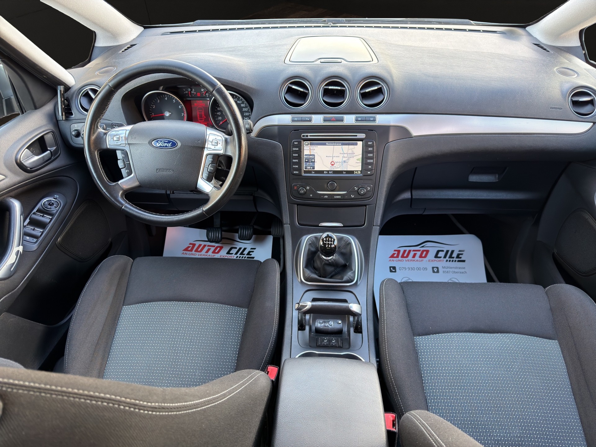 FORD S-Max 1.6 SCTi Family Edition-image-10