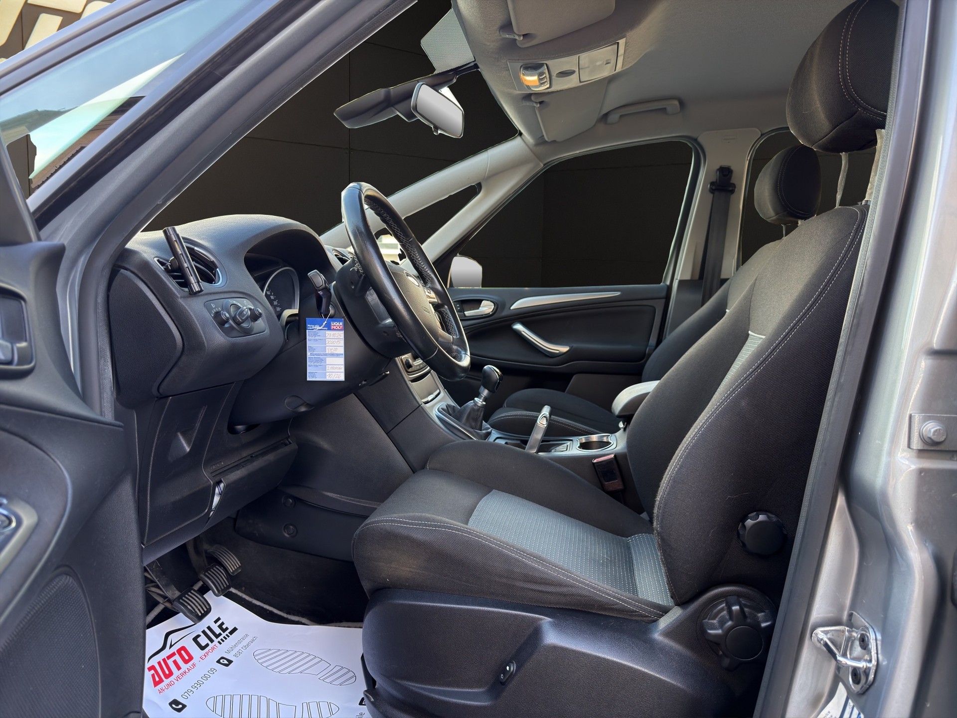 FORD S-Max 1.6 SCTi Family Edition-image-9