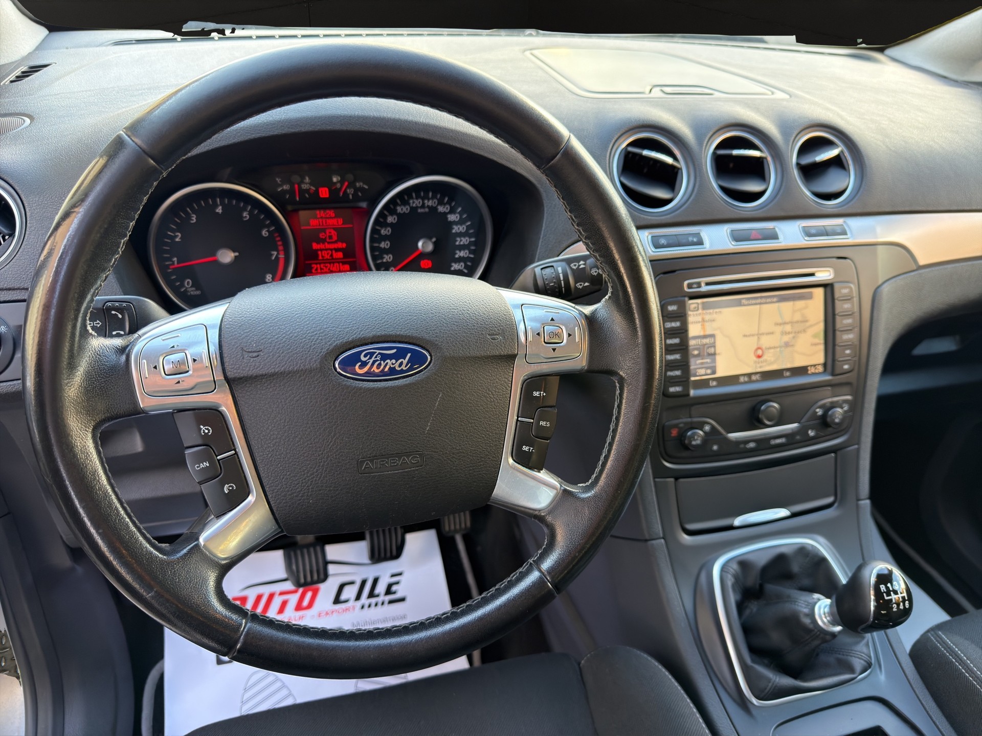 FORD S-Max 1.6 SCTi Family Edition-image-12