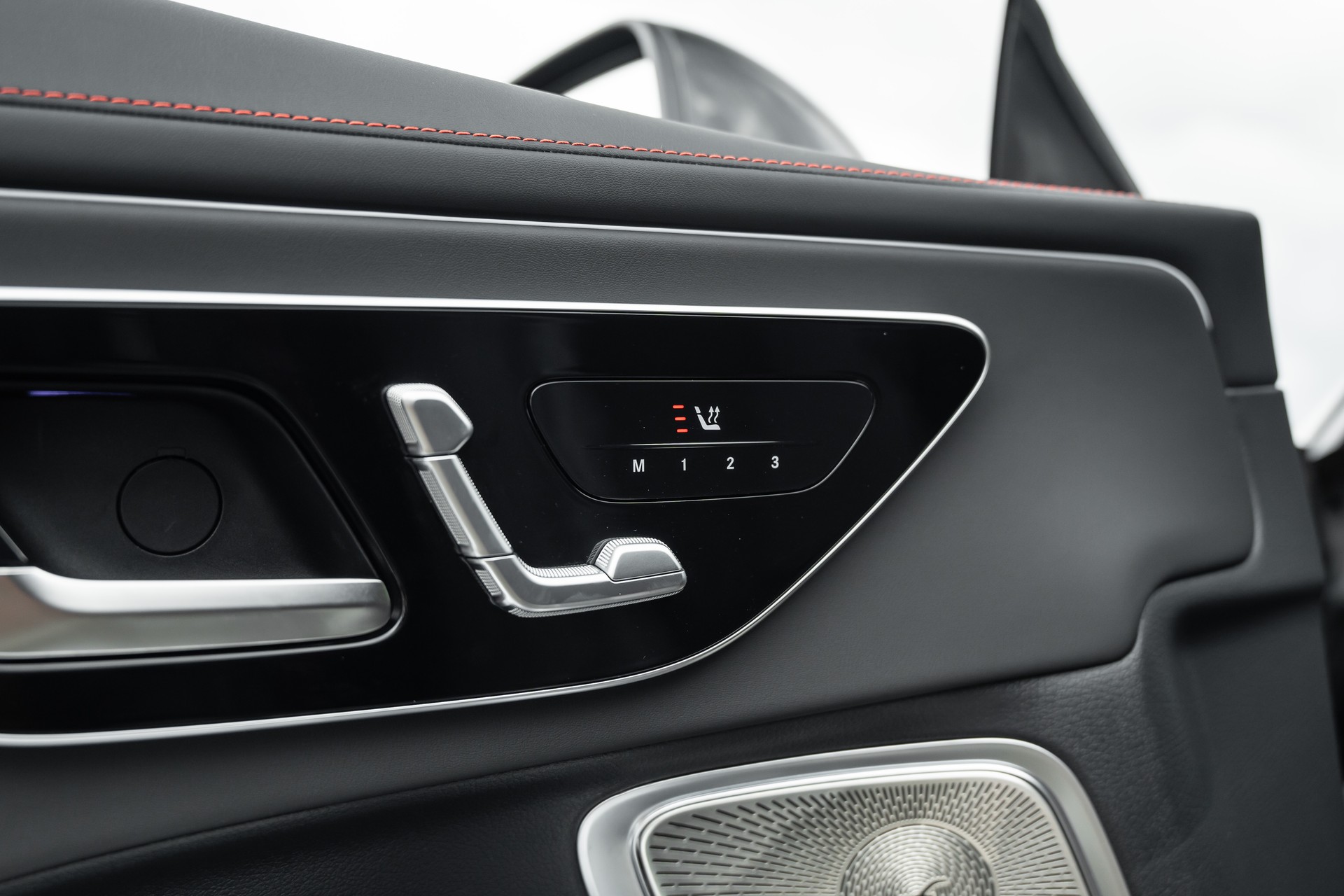 MERCEDES-BENZ CLE 53 Coupé AMG 4Matic+ 9G-Tronic-image-14