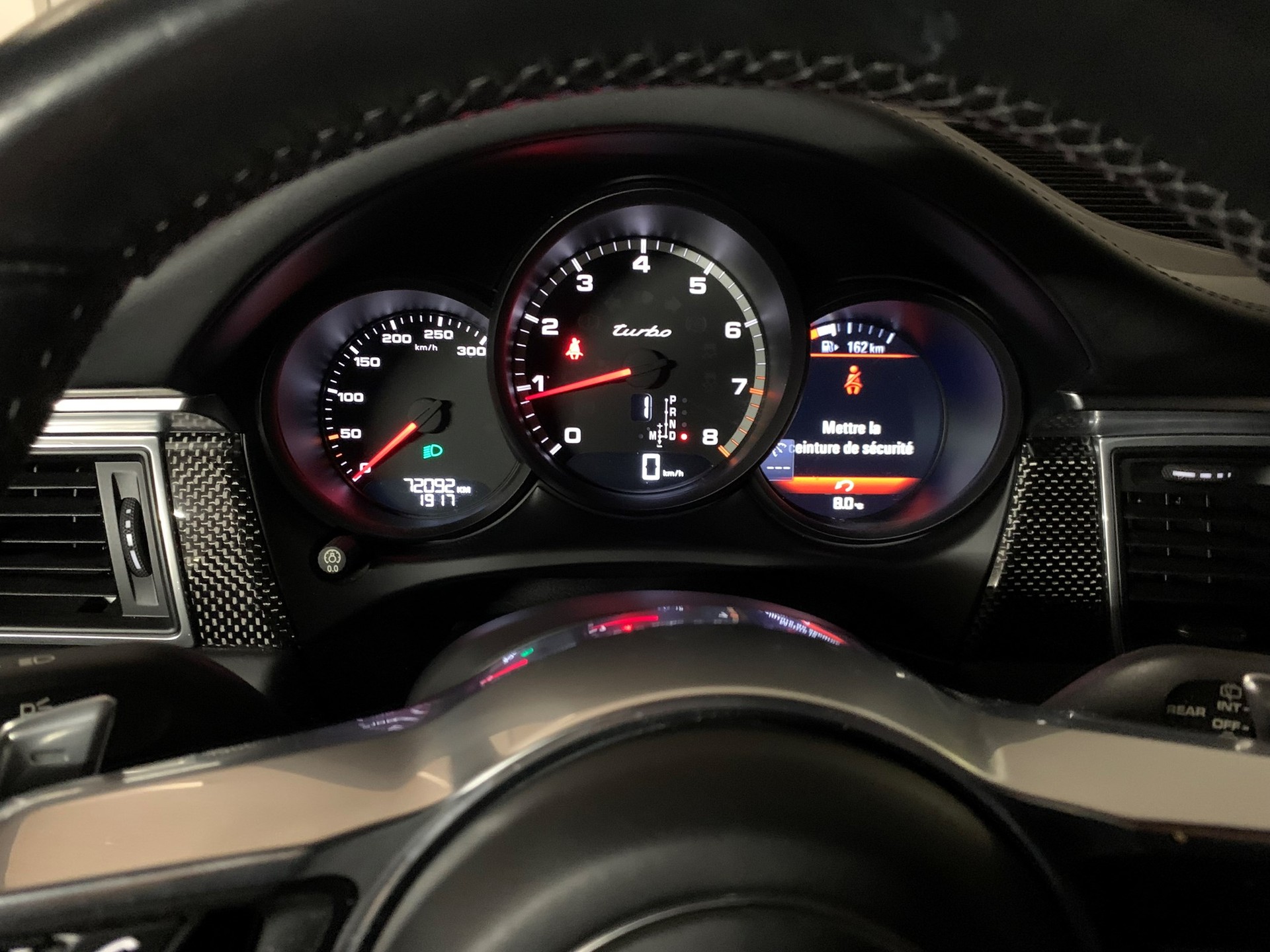 PORSCHE Macan Turbo PDK-image-1