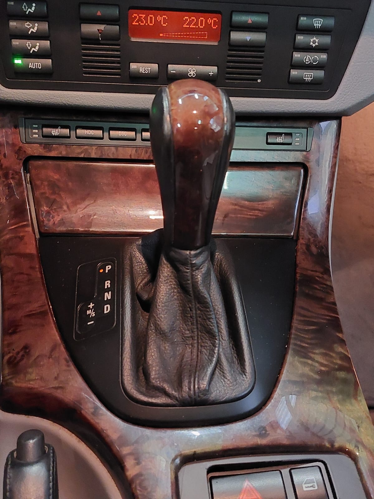 SBARRO X5 4.4 V8-image-9