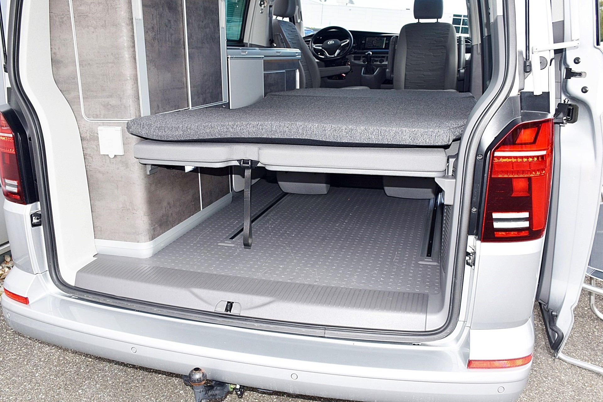 VW T6.1 CALIFORNIA 2,0 TDI DSG 4X4 OCEAN LIBERTY-image-13