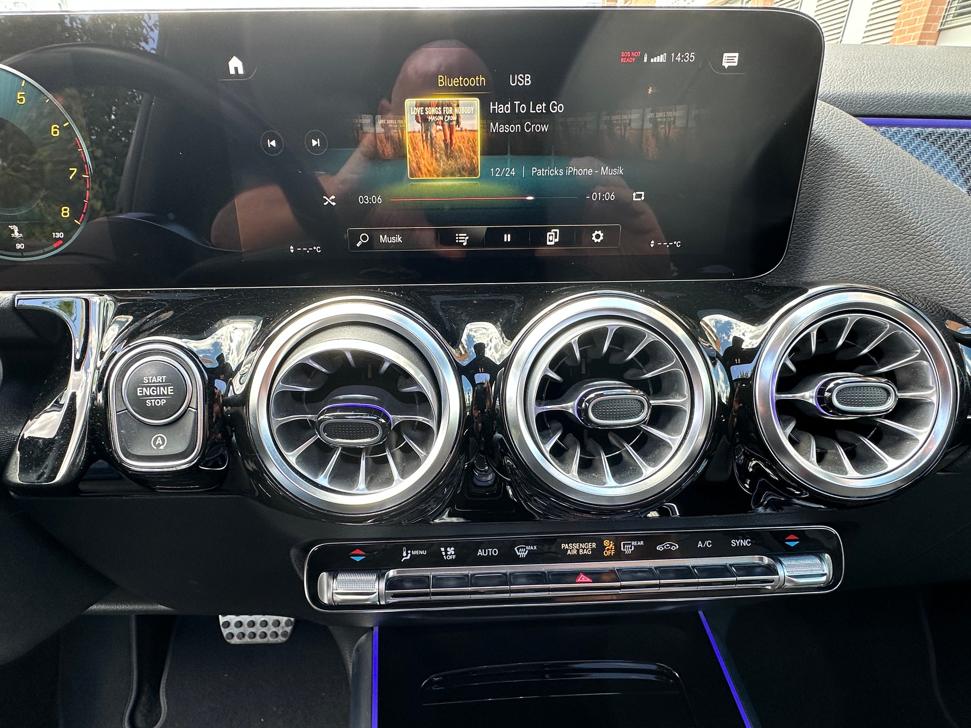 MERCEDES-BENZ B 200 AMG Line 7G-DCT-image-6
