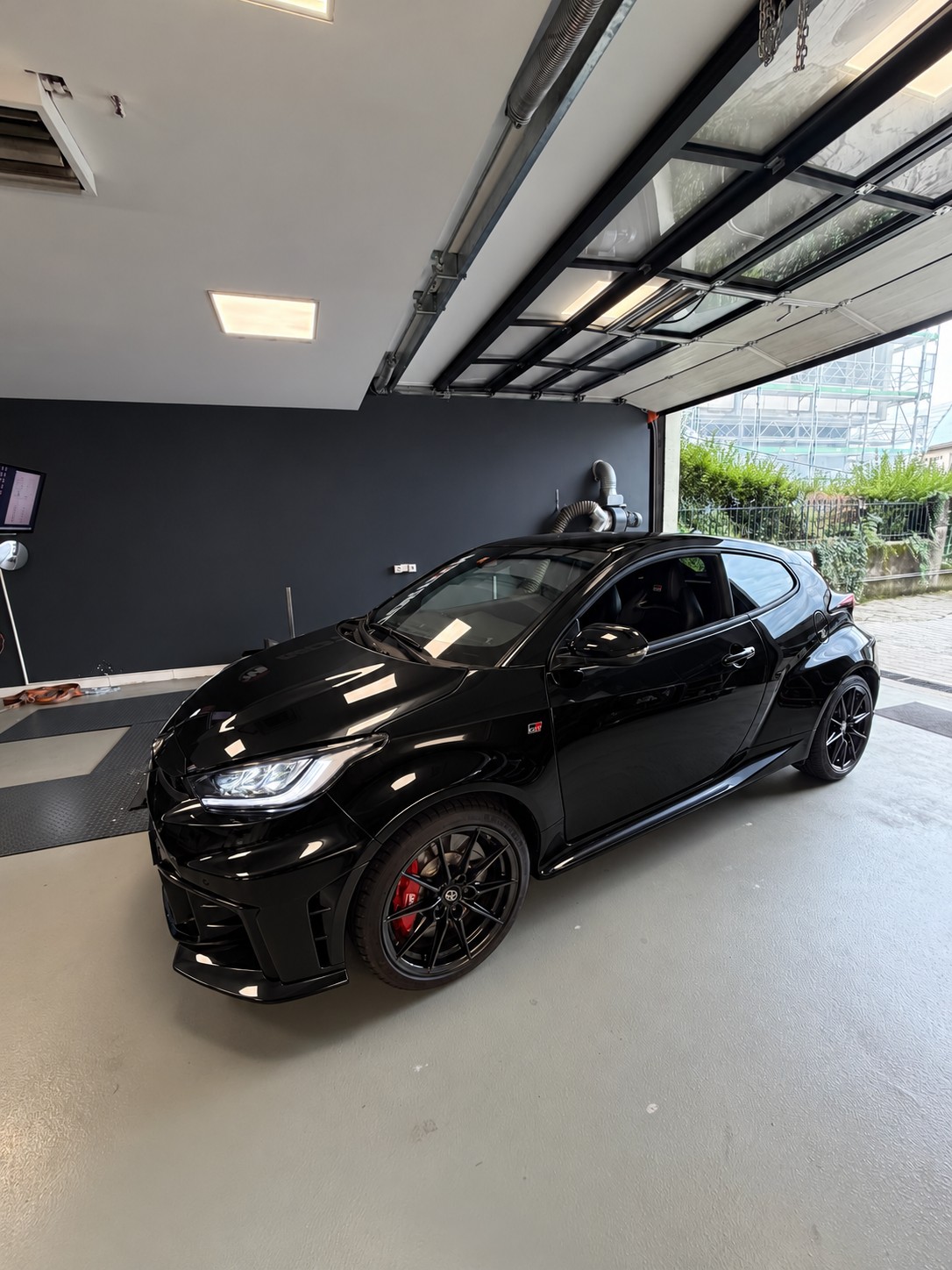 Car photo