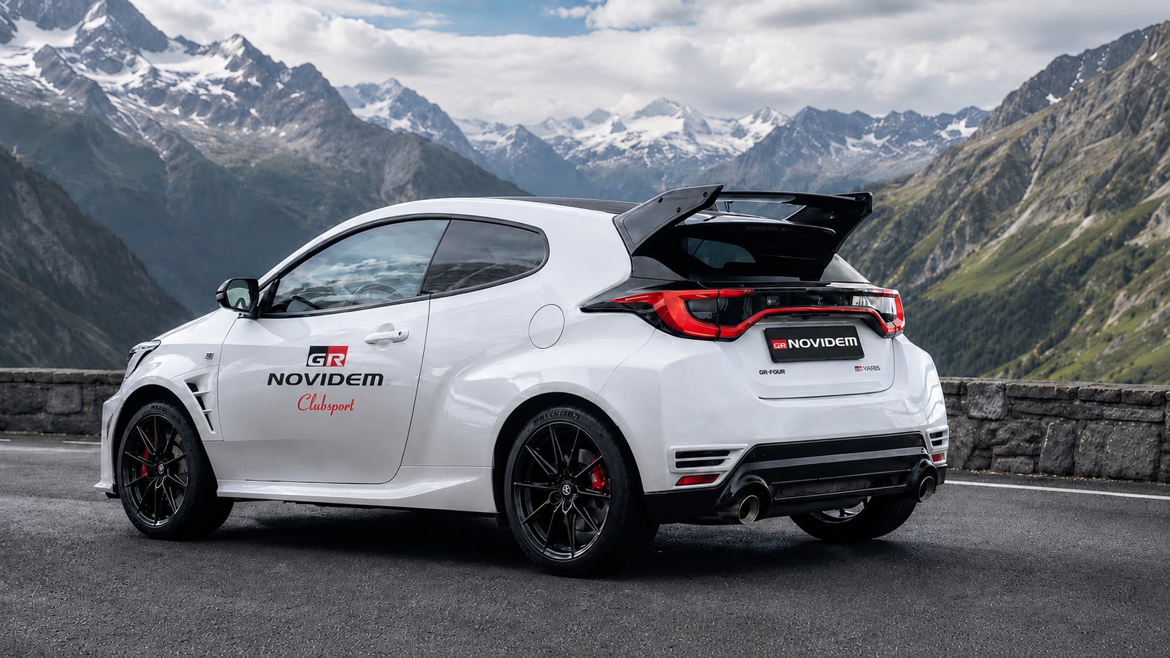 TOYOTA Yaris 1.6 GR Sport-image-1