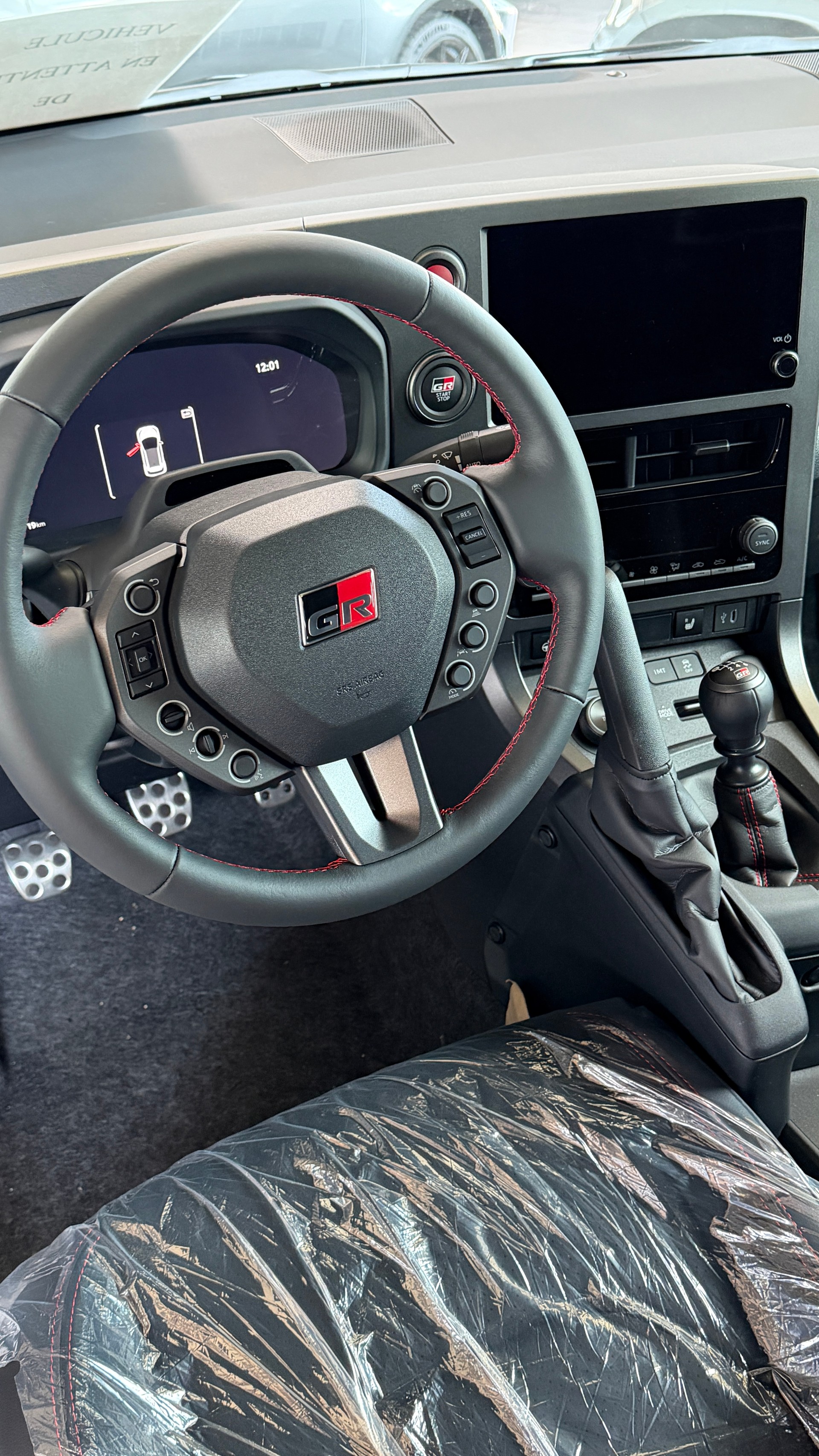 TOYOTA Yaris 1.6 GR Sport-image-2
