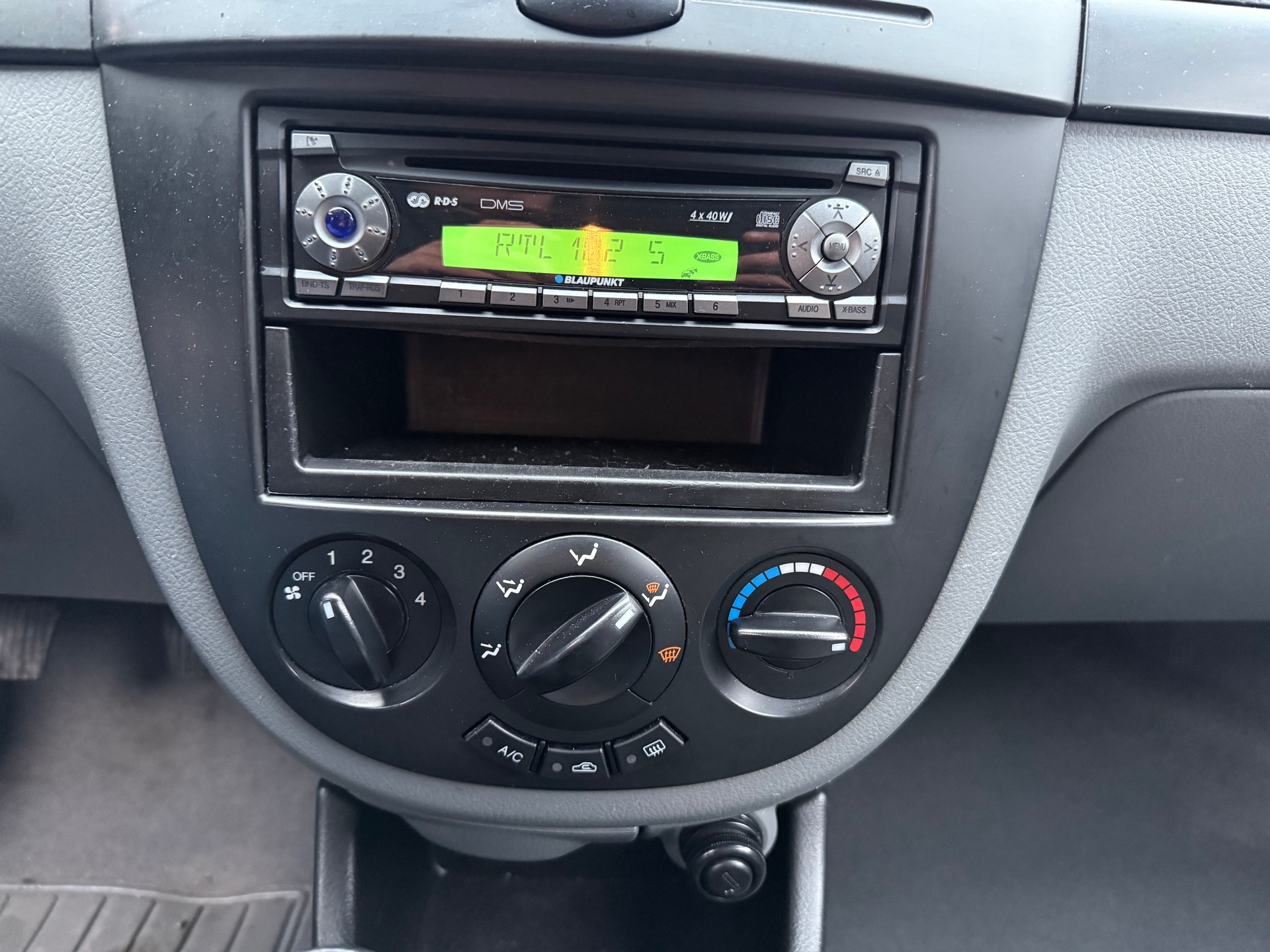 CHEVROLET Nubira 1.6 16V SE-image-7