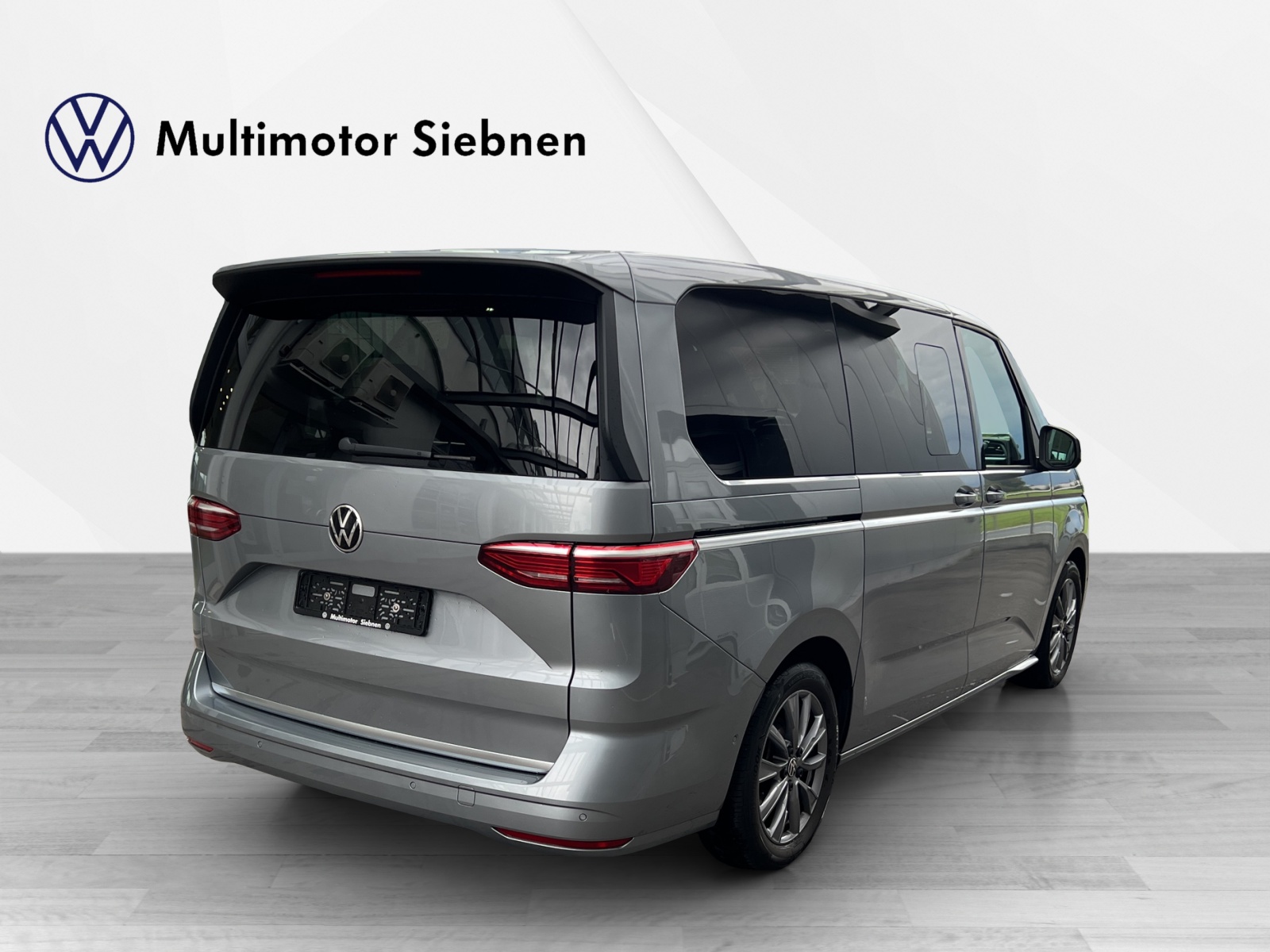 VW Multivan 2.0 TSI Style Liberty DSG Lang-image-4