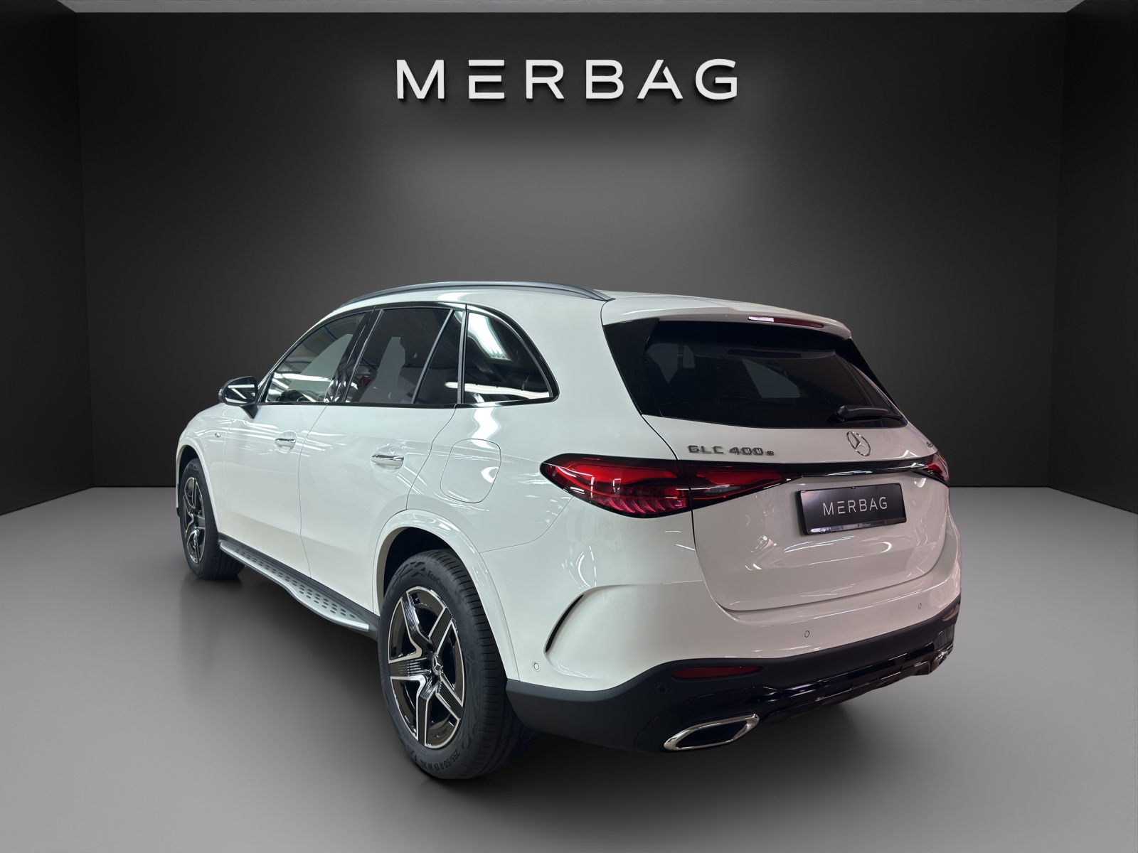 MERCEDES-BENZ GLC 400 e 4Matic EQ Star 9G-Tronic-image-2