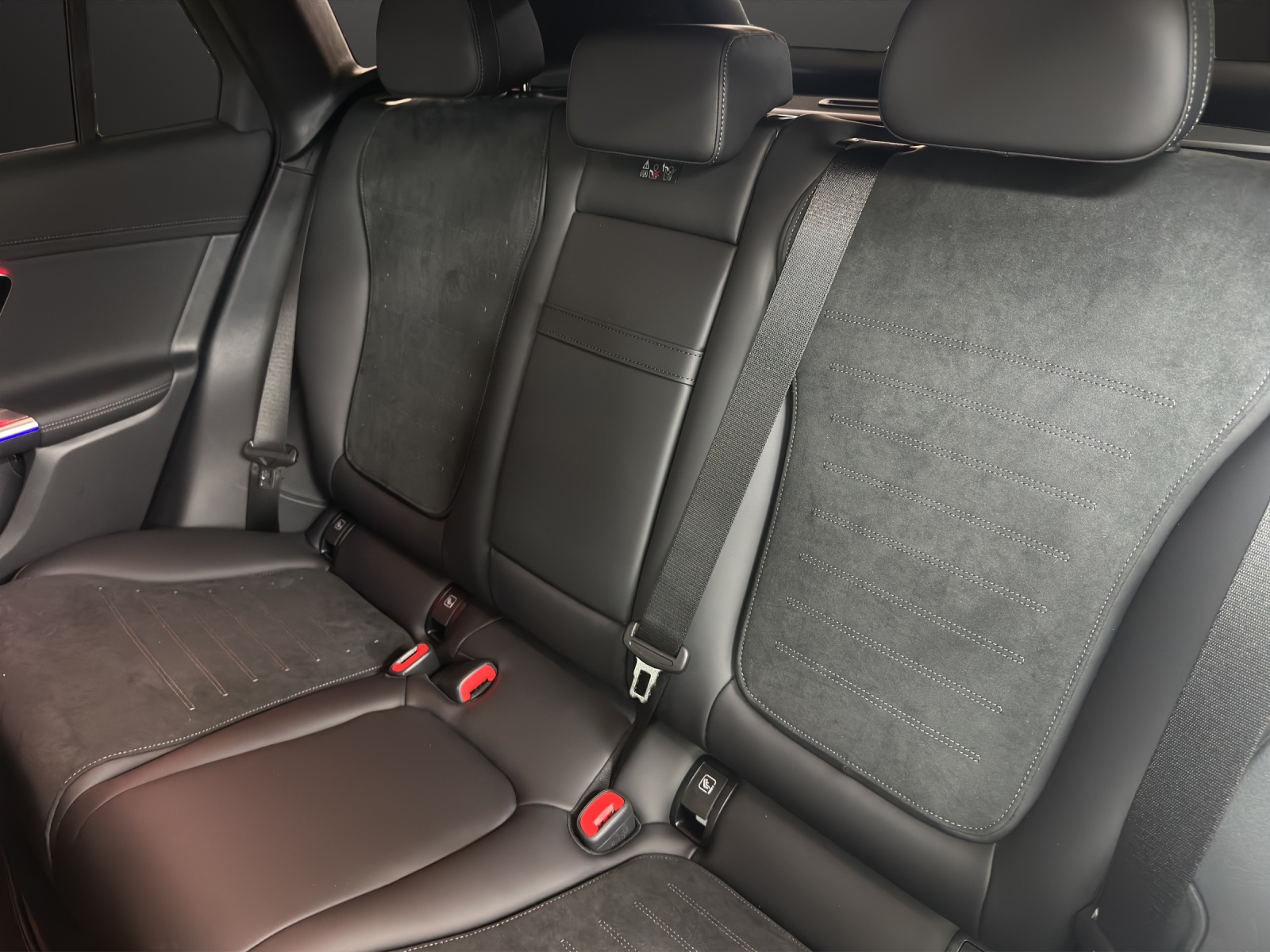MERCEDES-BENZ GLC 400 e 4Matic EQ Star 9G-Tronic-image-14