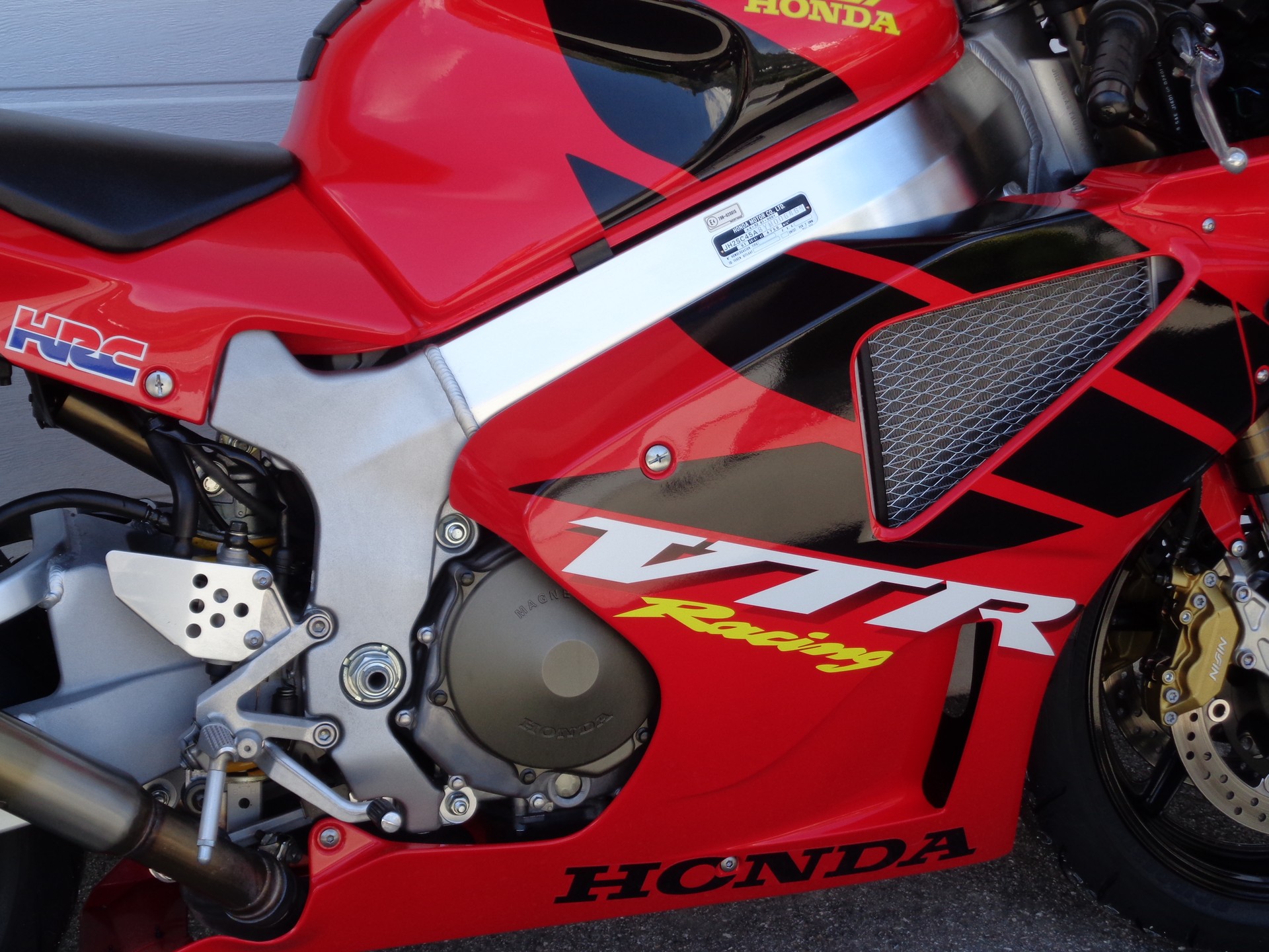 HONDA VTR 1000 SP-1 HRC 2000-image-9