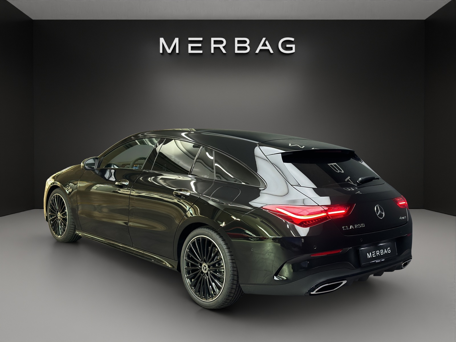 MERCEDES-BENZ CLA SB 250 8G-DCT 4M-image-2