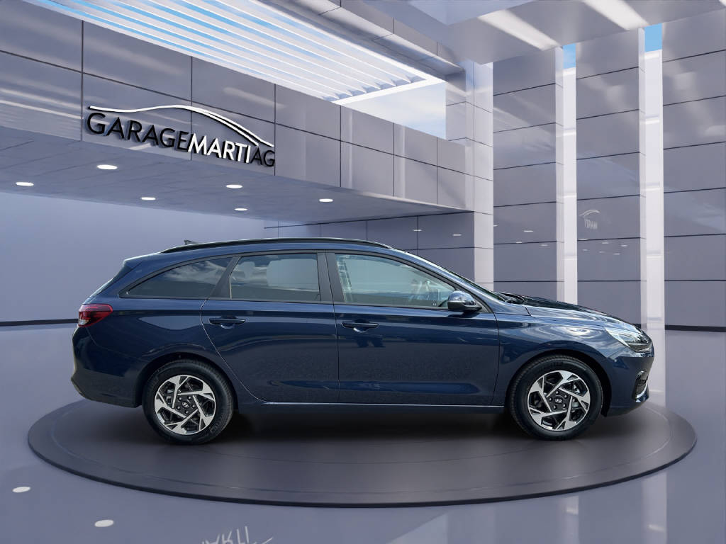 HYUNDAI i30 Wagon 1.5 T-GDi Amplia-image-2