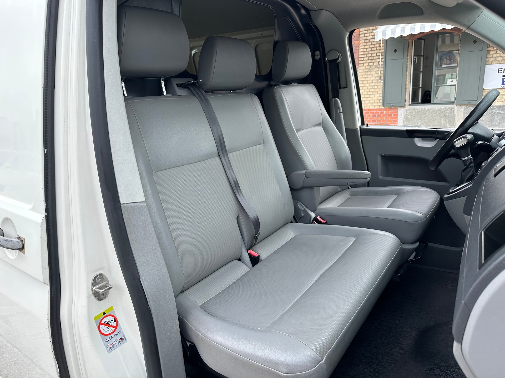 VW T5 2.5 TDI PD-image-10