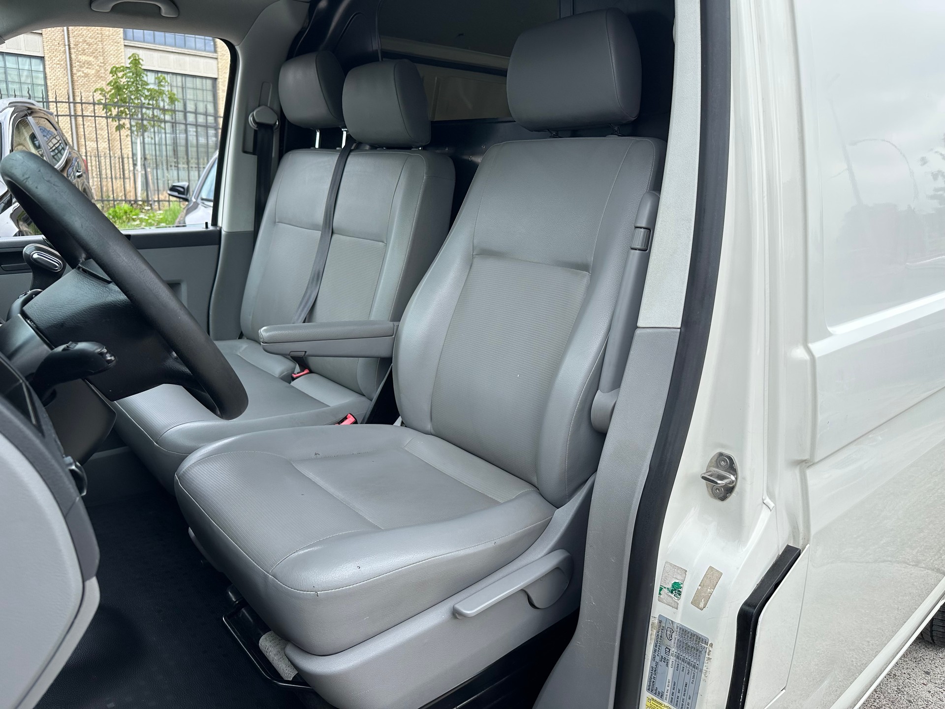 VW T5 2.5 TDI PD-image-9