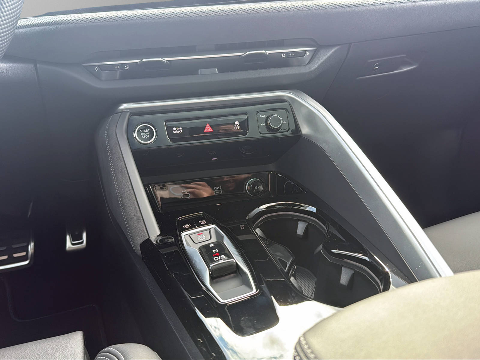AUDI Q5 TDI quattro 150 kW S-tronic-image-11
