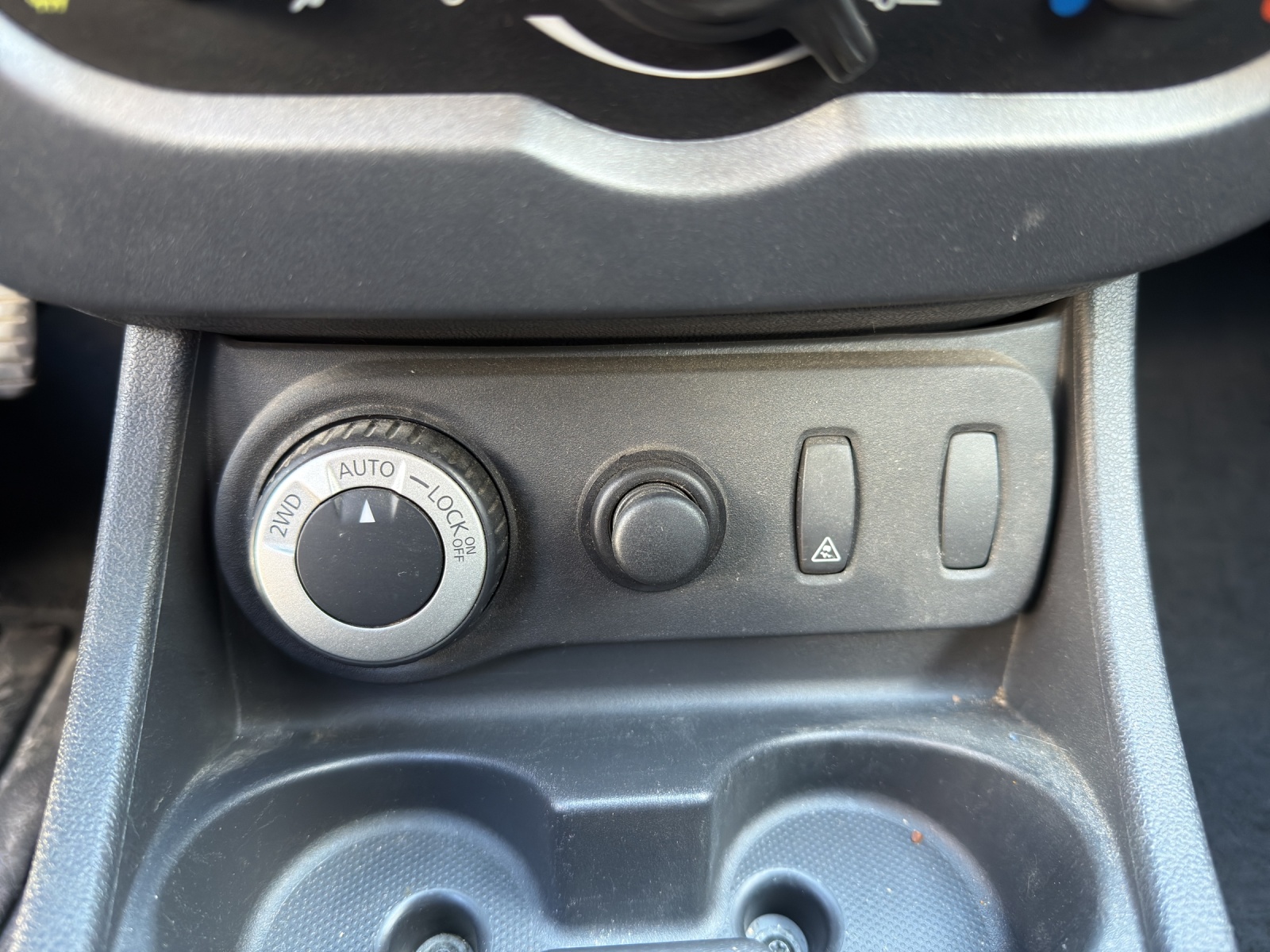 DACIA Duster 1.6 4x4-image-15