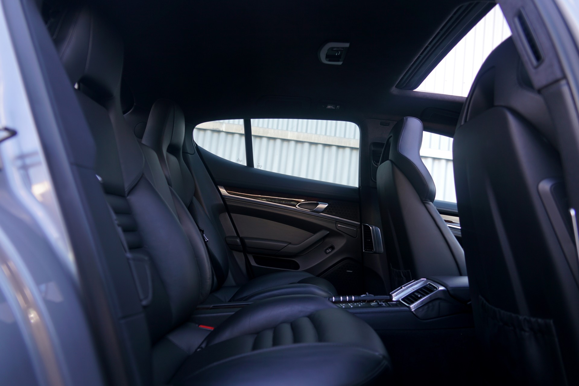 PORSCHE Panamera Turbo 4.8 PDK (CH)-image-7