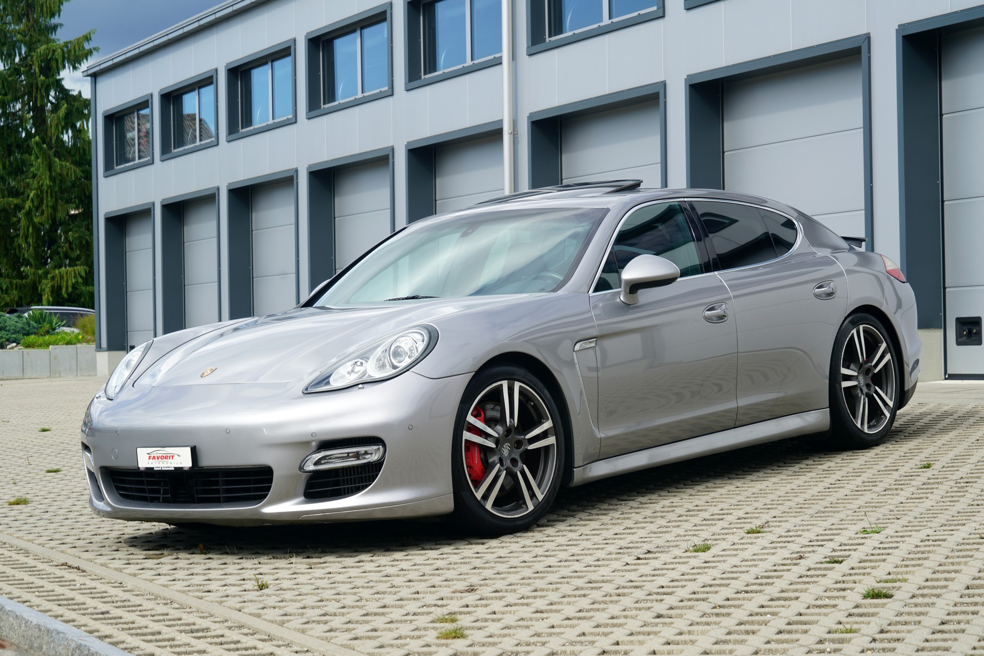 PORSCHE Panamera Turbo 4.8 PDK (CH)-image-5