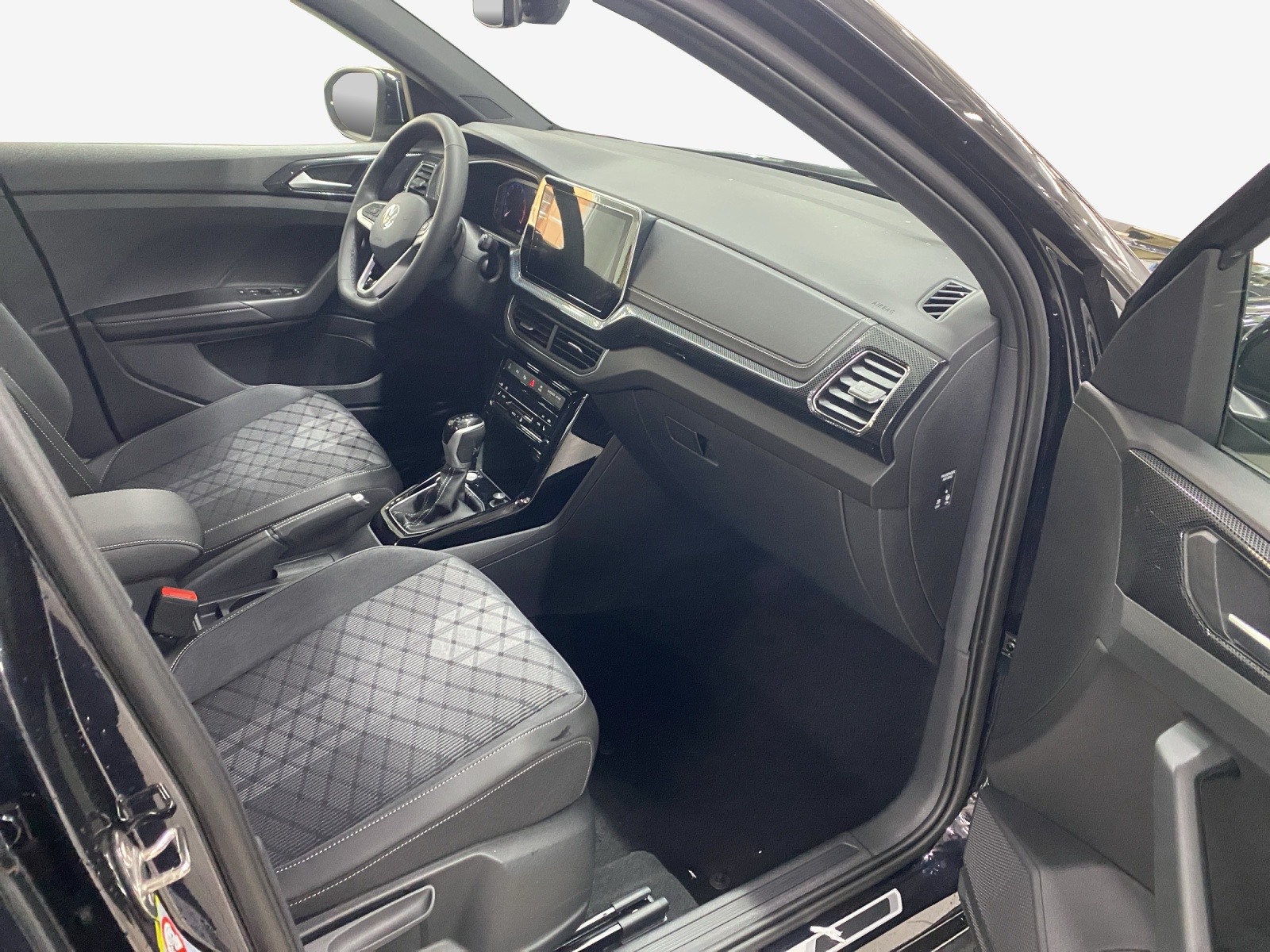 VW T-Cross 1.5 TSI EVO ACT R-Line DSG-image-13