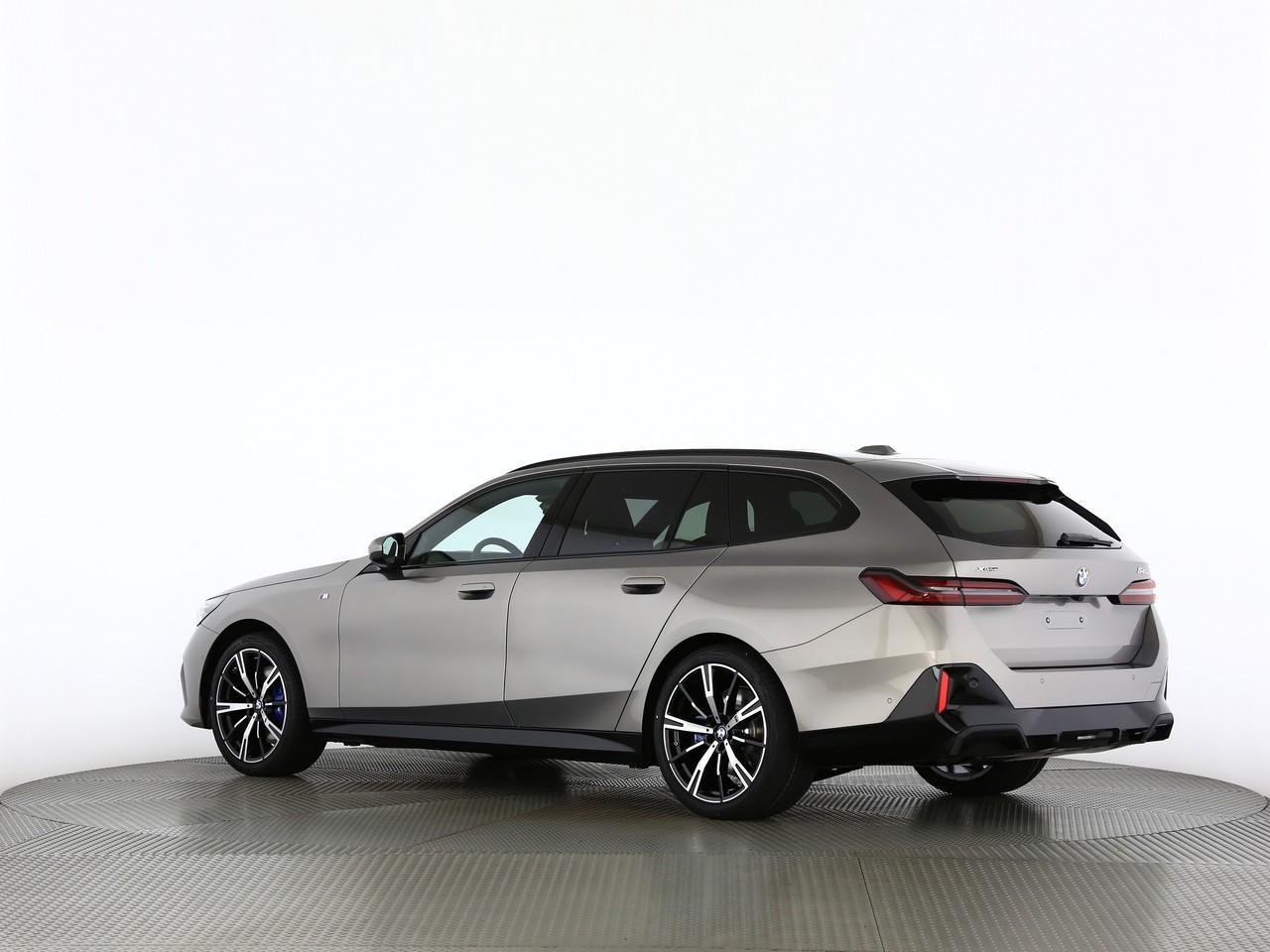BMW 540d xDrive Touring M Sport Pro-image-8