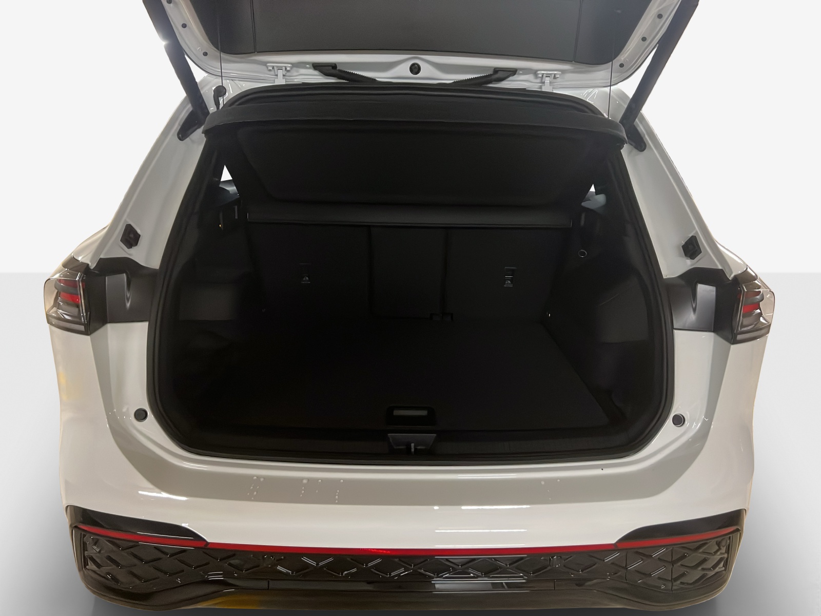 VW Tiguan 2.0 TSI DSG R-Line 4Motion-image-12