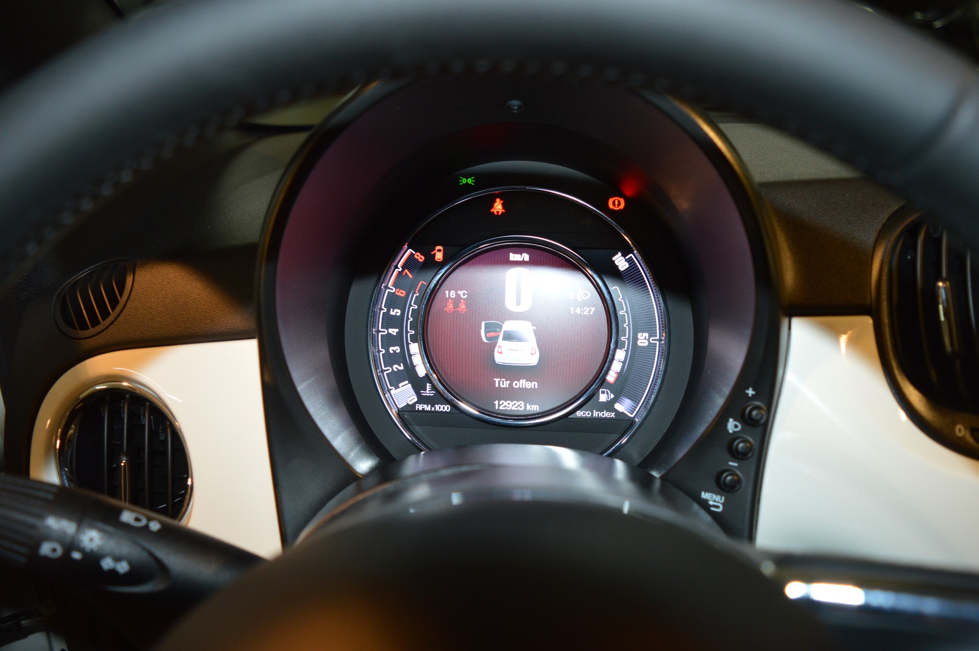 FIAT 500 1.0 N3 MildHybrid Swiss Edition-image-17