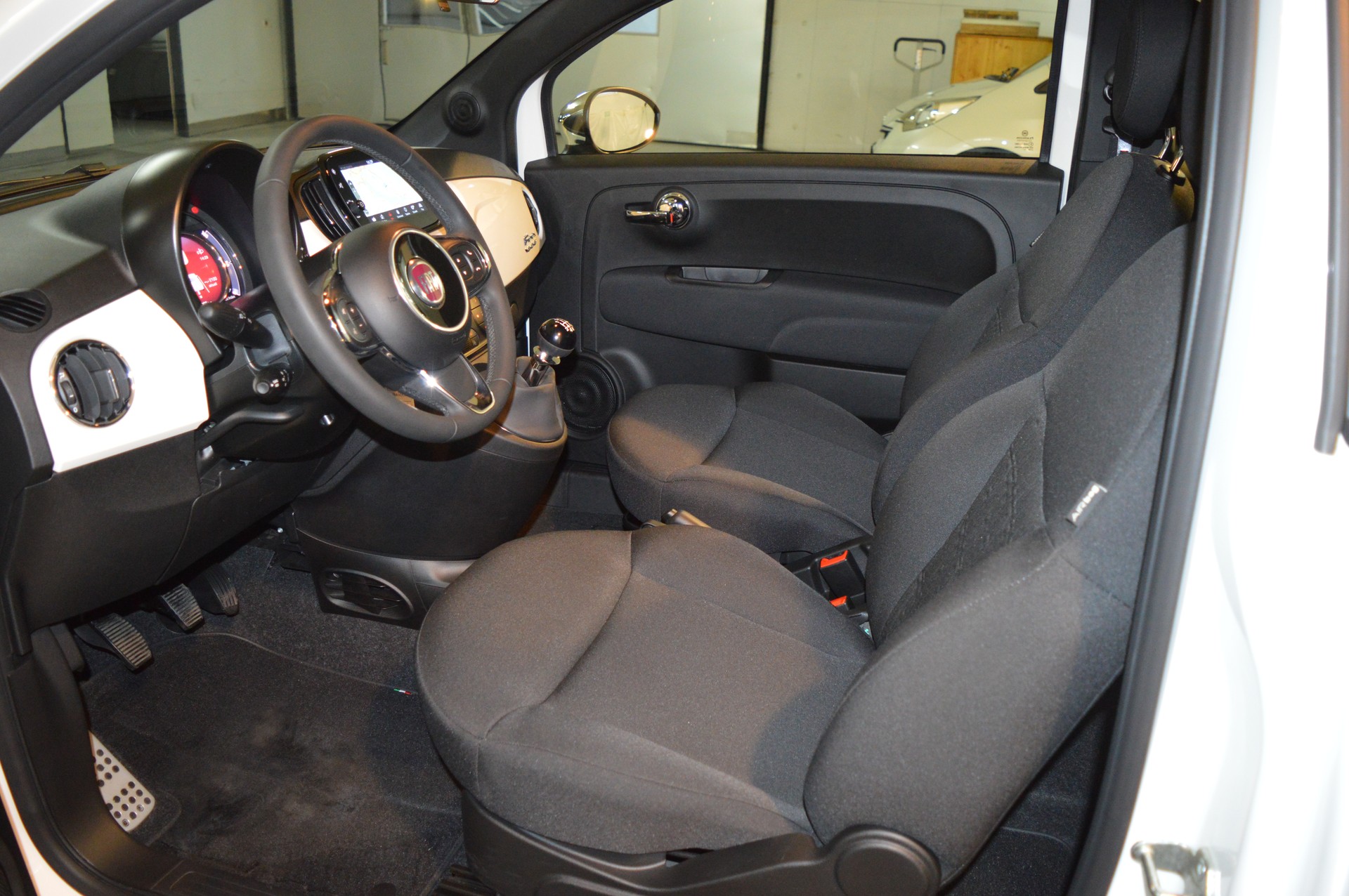 FIAT 500 1.0 N3 MildHybrid Swiss Edition-image-19
