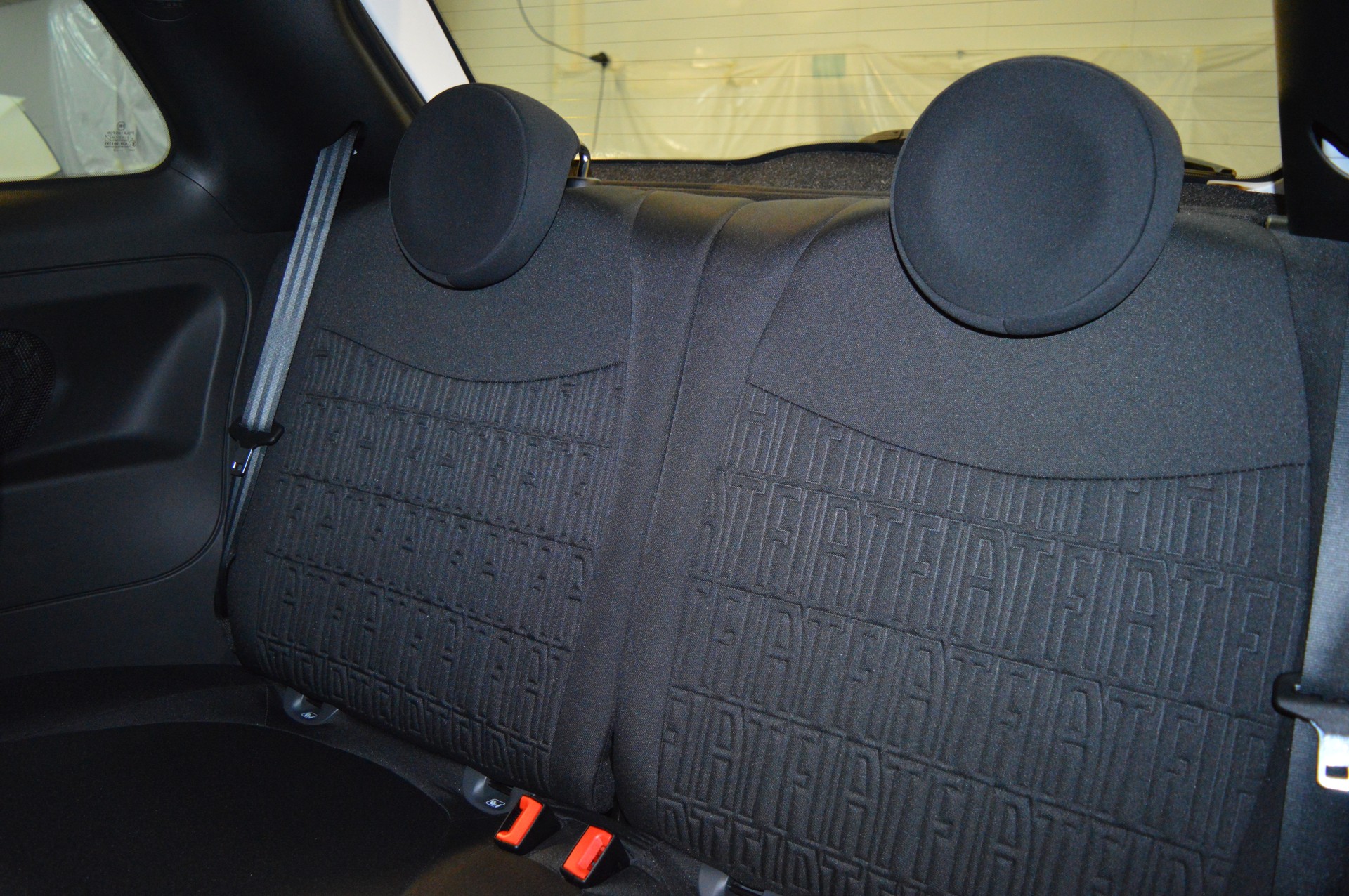 FIAT 500 1.0 N3 MildHybrid Swiss Edition-image-21