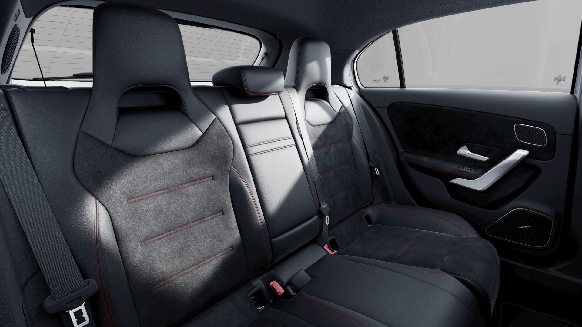MERCEDES-BENZ A 45 S AMG 4matic+-image-6