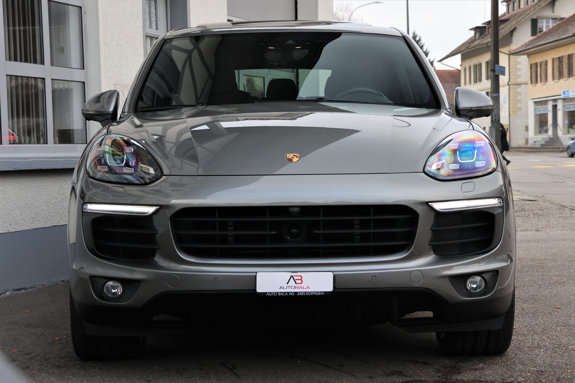 PORSCHE Cayenne S E-Hybrid (CH)-image-1