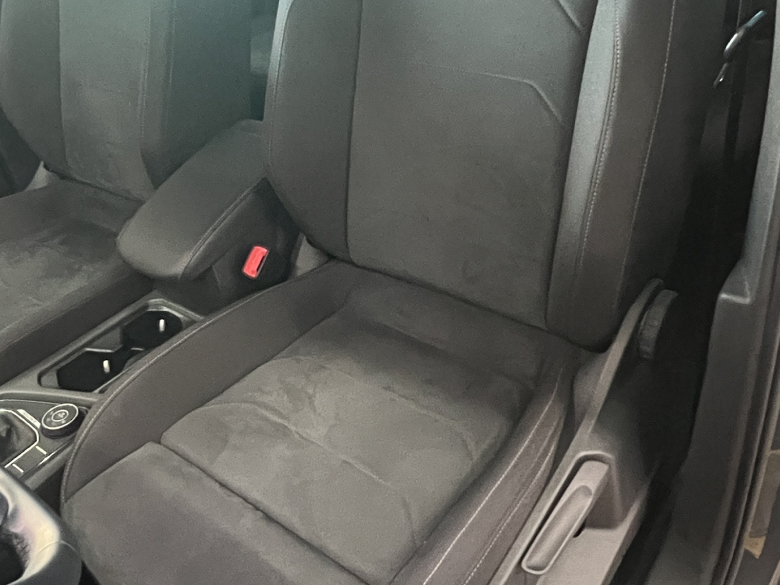 VW Tiguan 2.0TSI Life 4Motion DSG-image-15