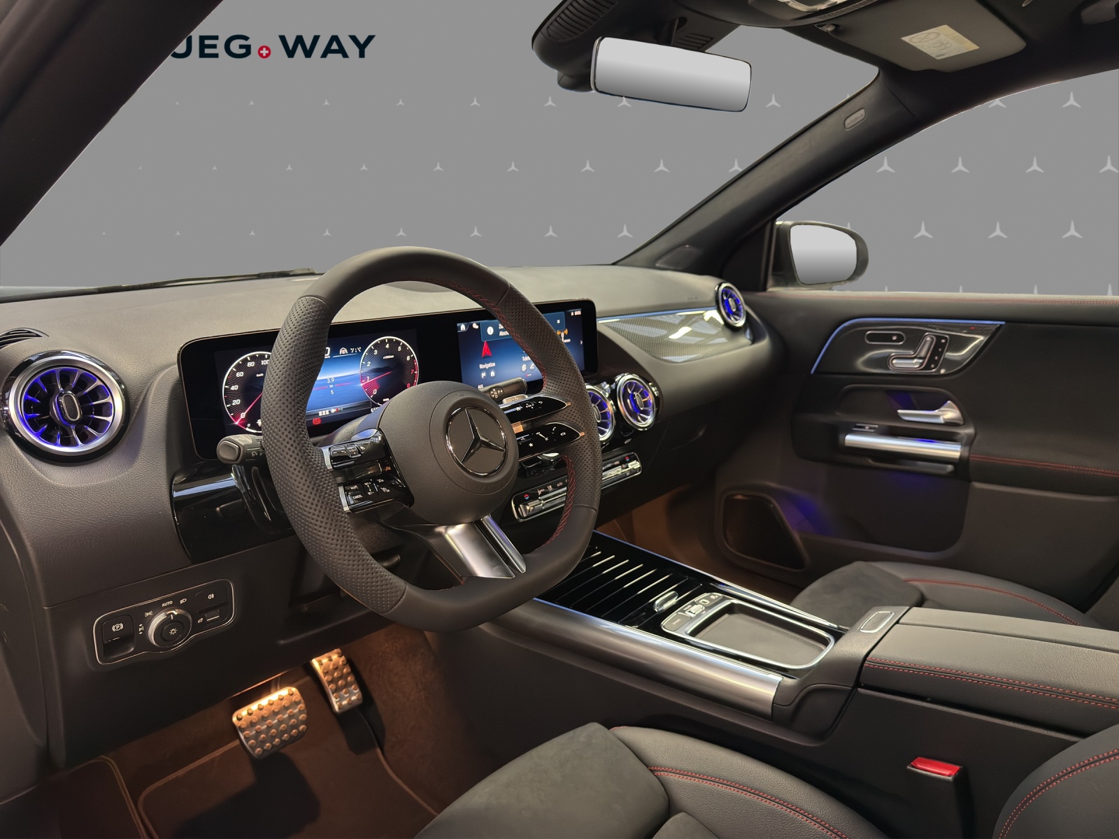 MERCEDES-BENZ GLA 250 4Matic 8G-DCT Swiss Star-image-9