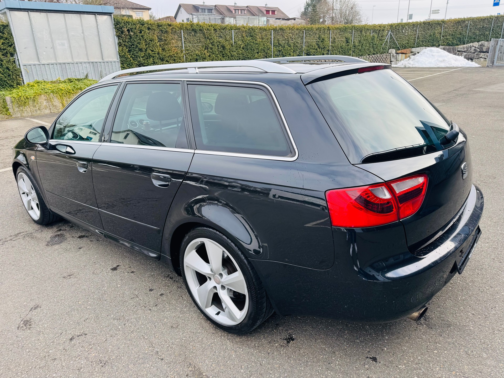 SEAT Exeo ST 2.0 TSI Style multitronic-image-3