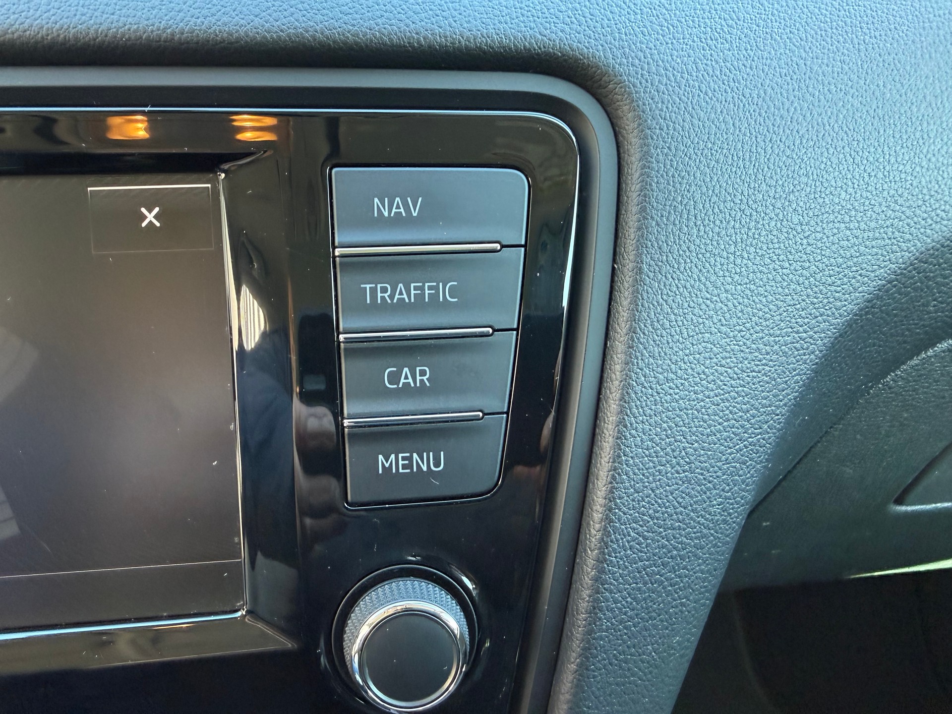 SKODA Octavia Combi 2.0 TDI Ambition 4x4-image-26