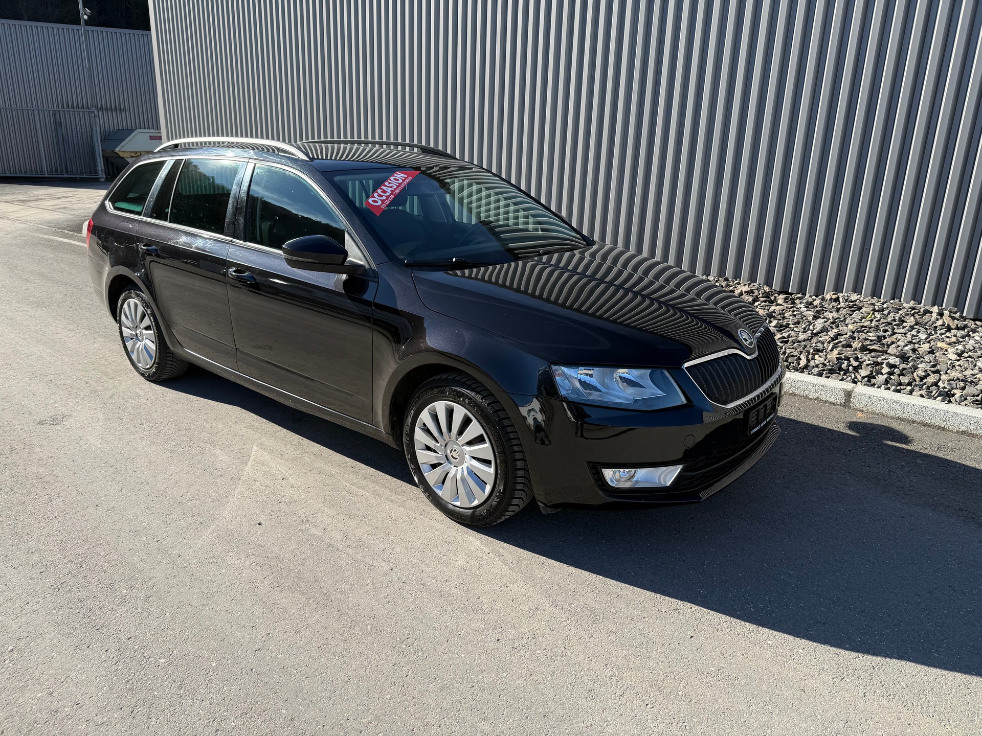 SKODA Octavia Combi 2.0 TDI Ambition 4x4-image-7