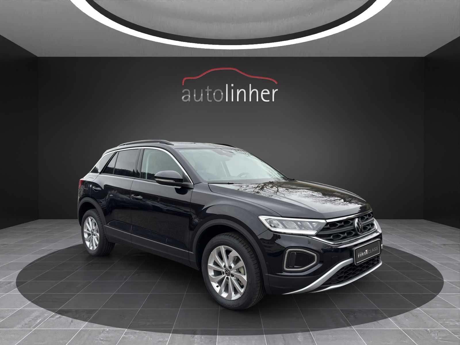 VW T-Roc 1.0 TSI Life-image-5