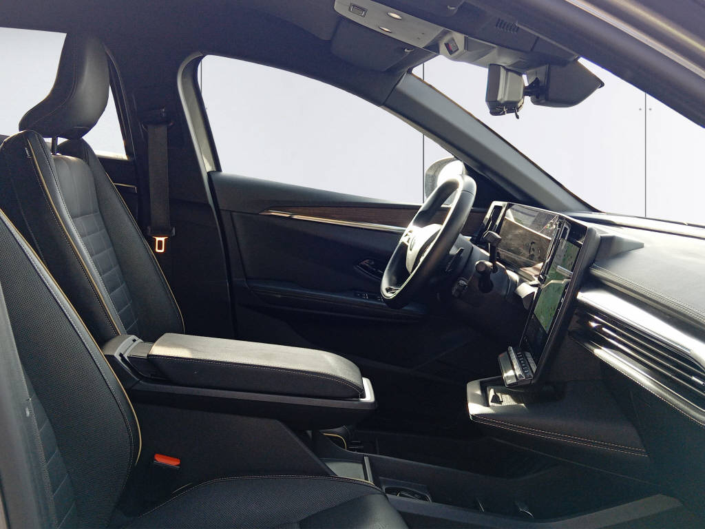 RENAULT Megane-image-14